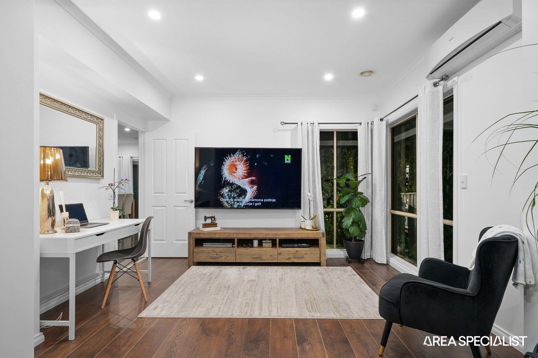 18 Yellowbox Crescent, Lyndhurst, Lyndhurst - Thumbnail 6