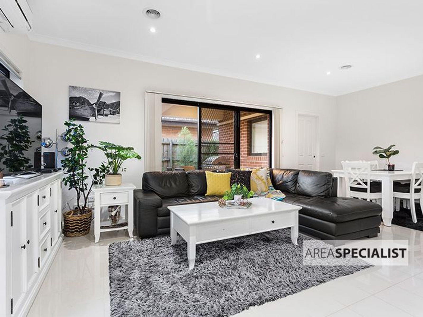 1/1 Avon Street, Noble Park, VIC 3174, Noble Park - Thumbnail 3