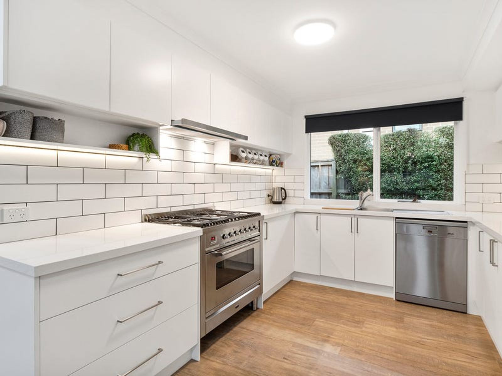 4 George Street, Mornington, VIC 3931, Mornington - Thumbnail 4