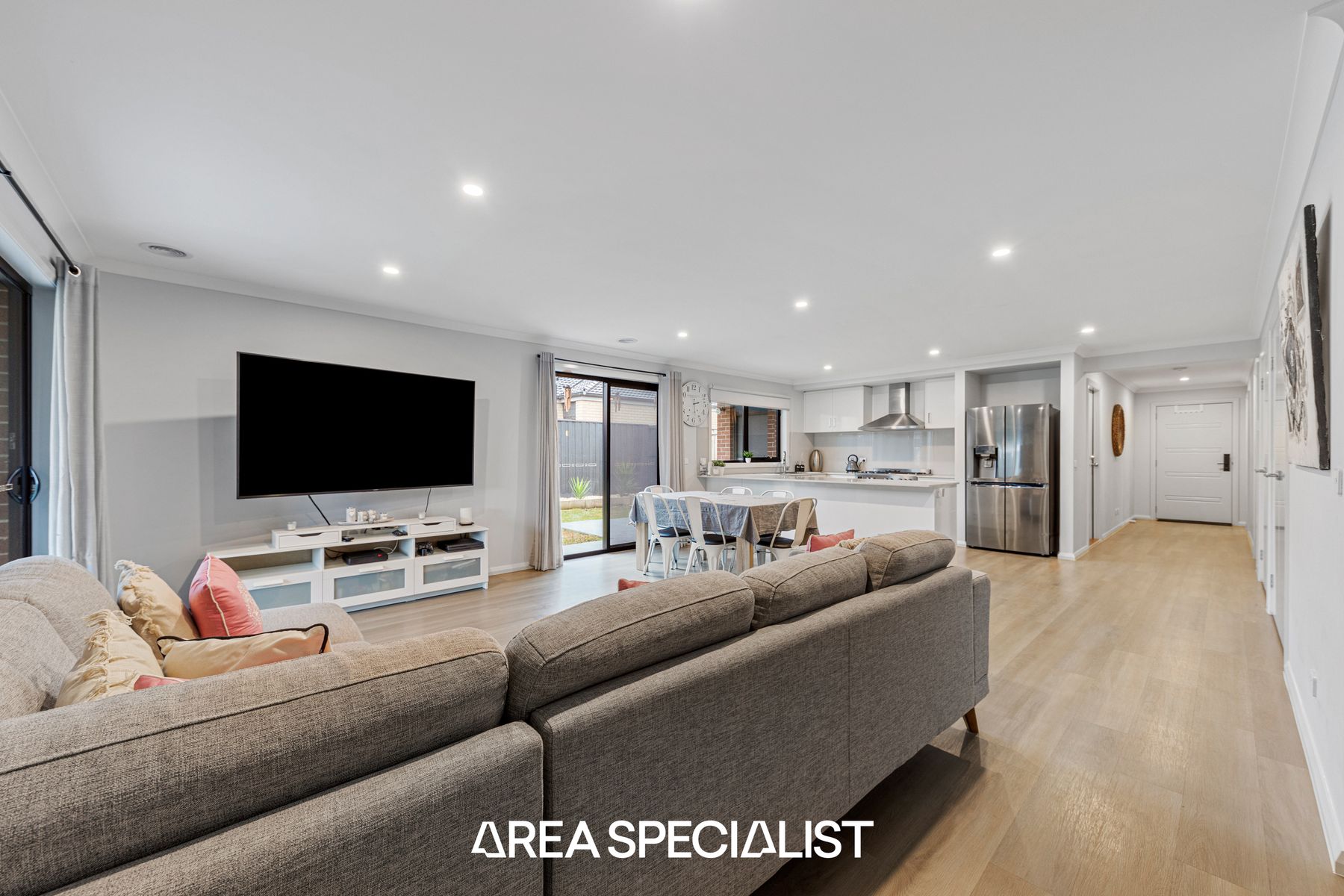 6 Langley Boulevard, Lang Lang, VIC 3984, Lang Lang - Thumbnail 3