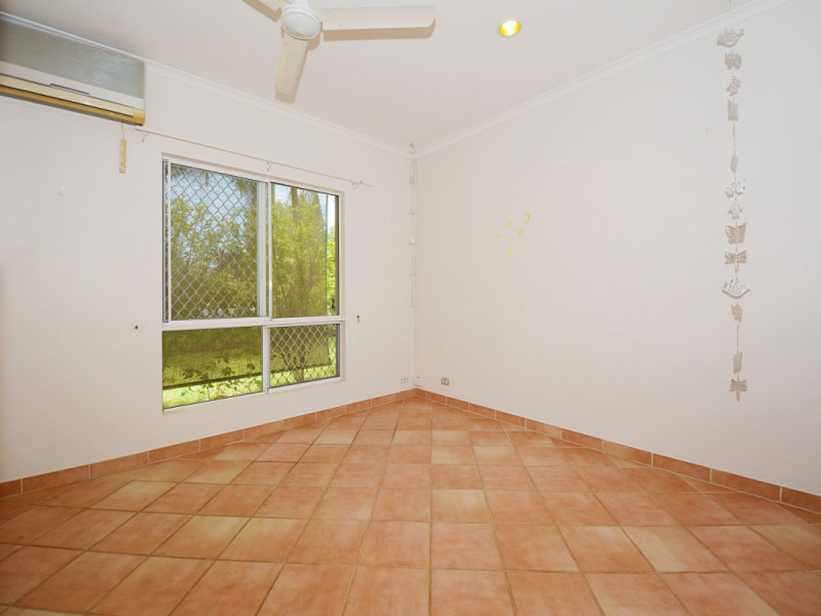 8 Gardenia Street, Nightcliff NT 0810, Nightcliff - Thumbnail 3
