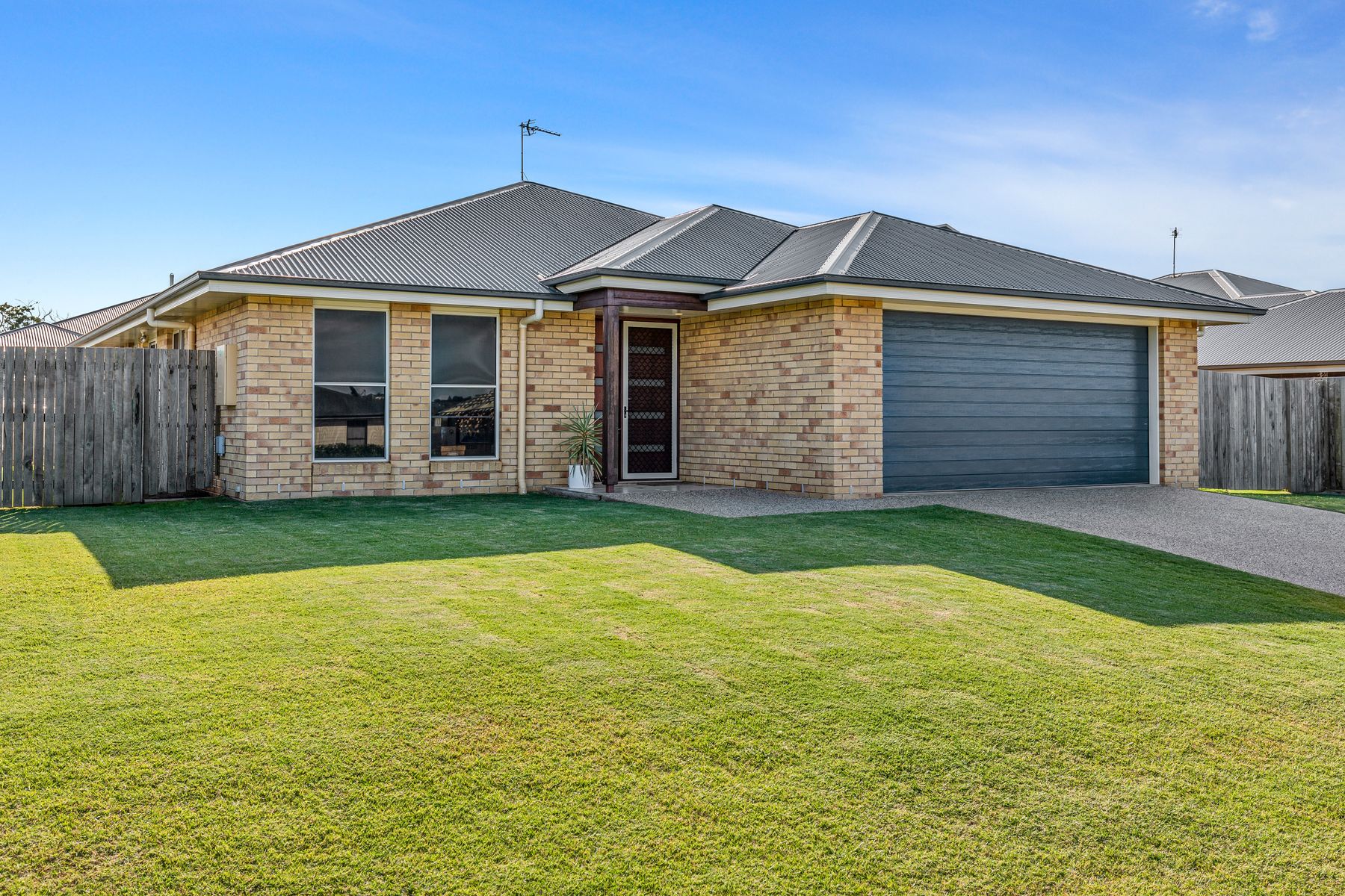 27 Basset Crescent, Torrington QLD 4350