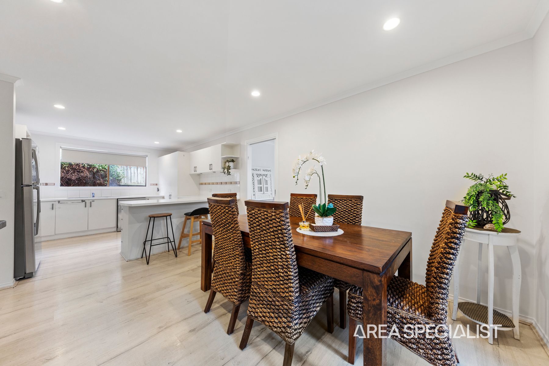 35 Bohemia Crescent, Pakenham, VIC 3810, Pakenham - Thumbnail 8