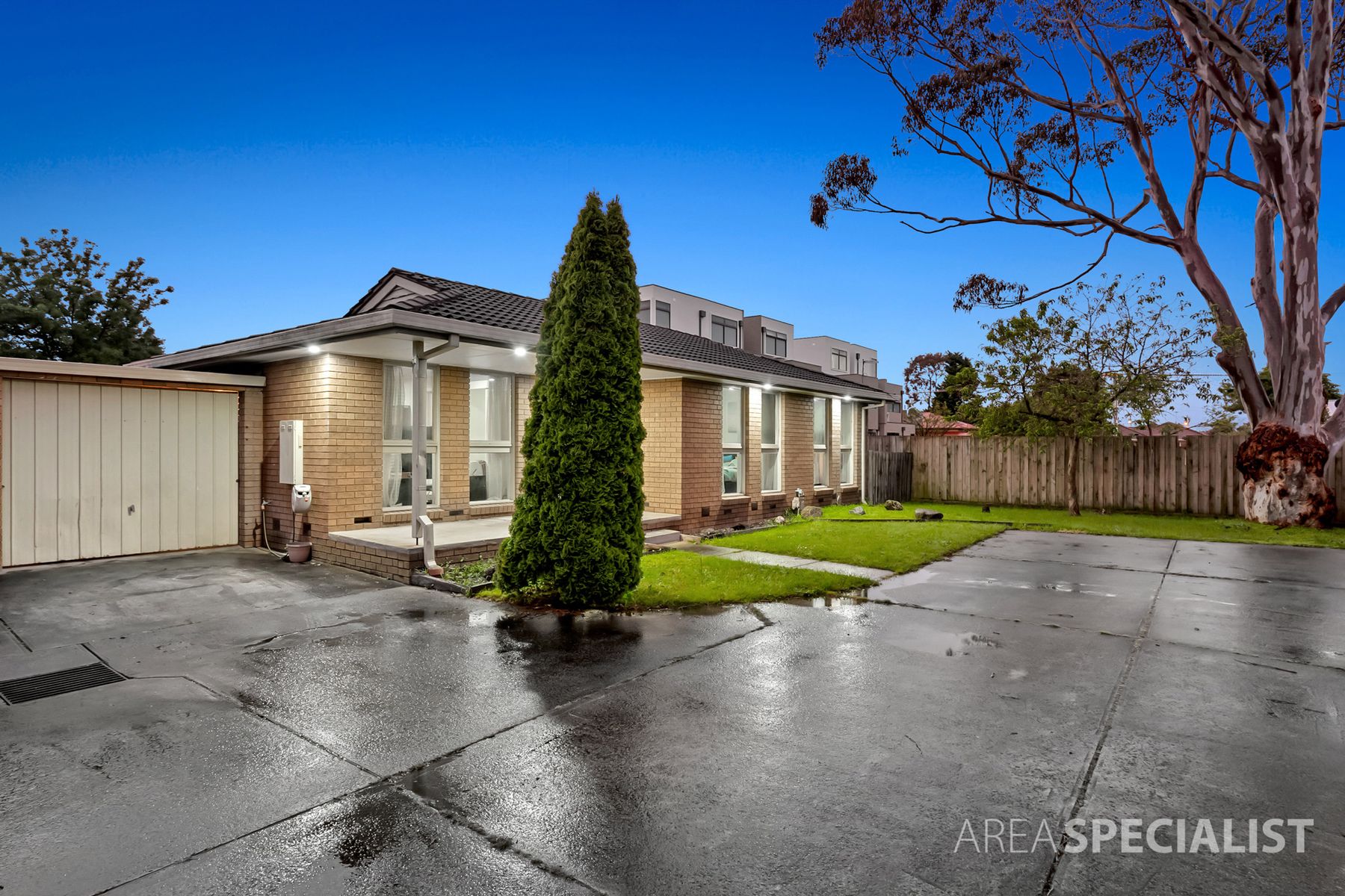 2/13 Alexander Street, Cranbourne, VIC 3977, Cranbourne - Thumbnail 2