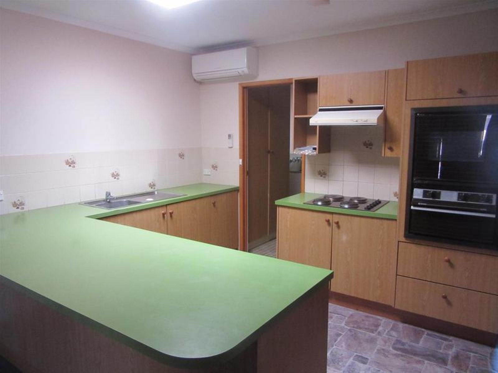 2/305 Tenth Street, Mildura - Thumbnail 4