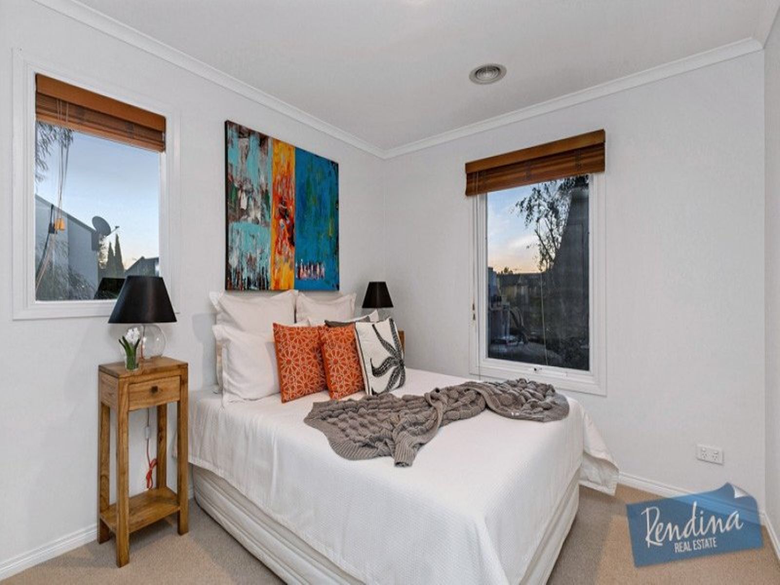 51 The Crescent, Kensington - Thumbnail 8