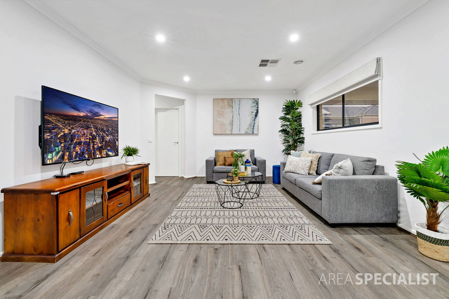4 Hammersmith Way, Cranbourne East, VIC 3977, Cranbourne East - Thumbnail 4