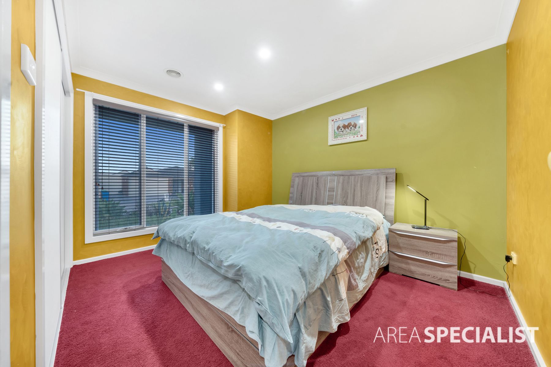 15 Sussex Avenue, Cranbourne North, VIC 3977, Cranbourne North - Thumbnail 6