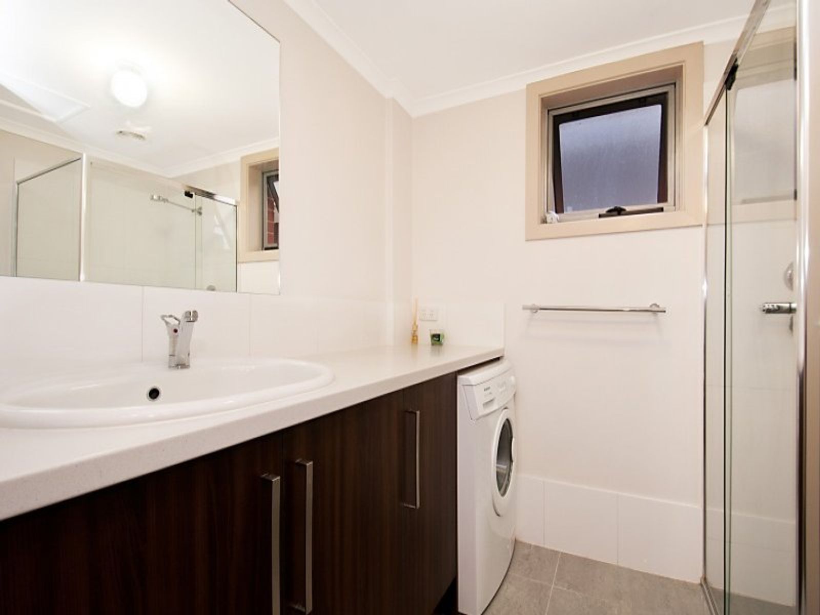 10/5, Mawson Lakes - Thumbnail 8