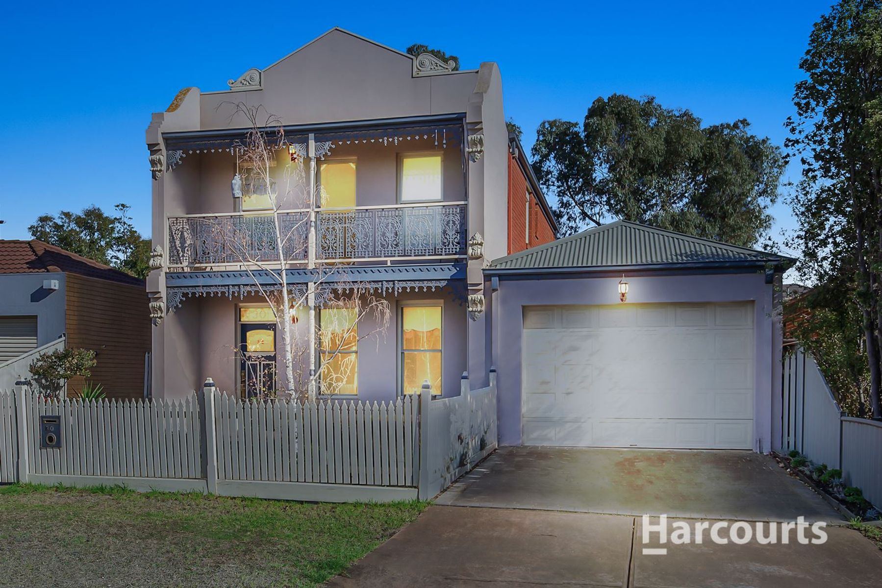30 Windsor Gardens, Caroline Springs, VIC 3023