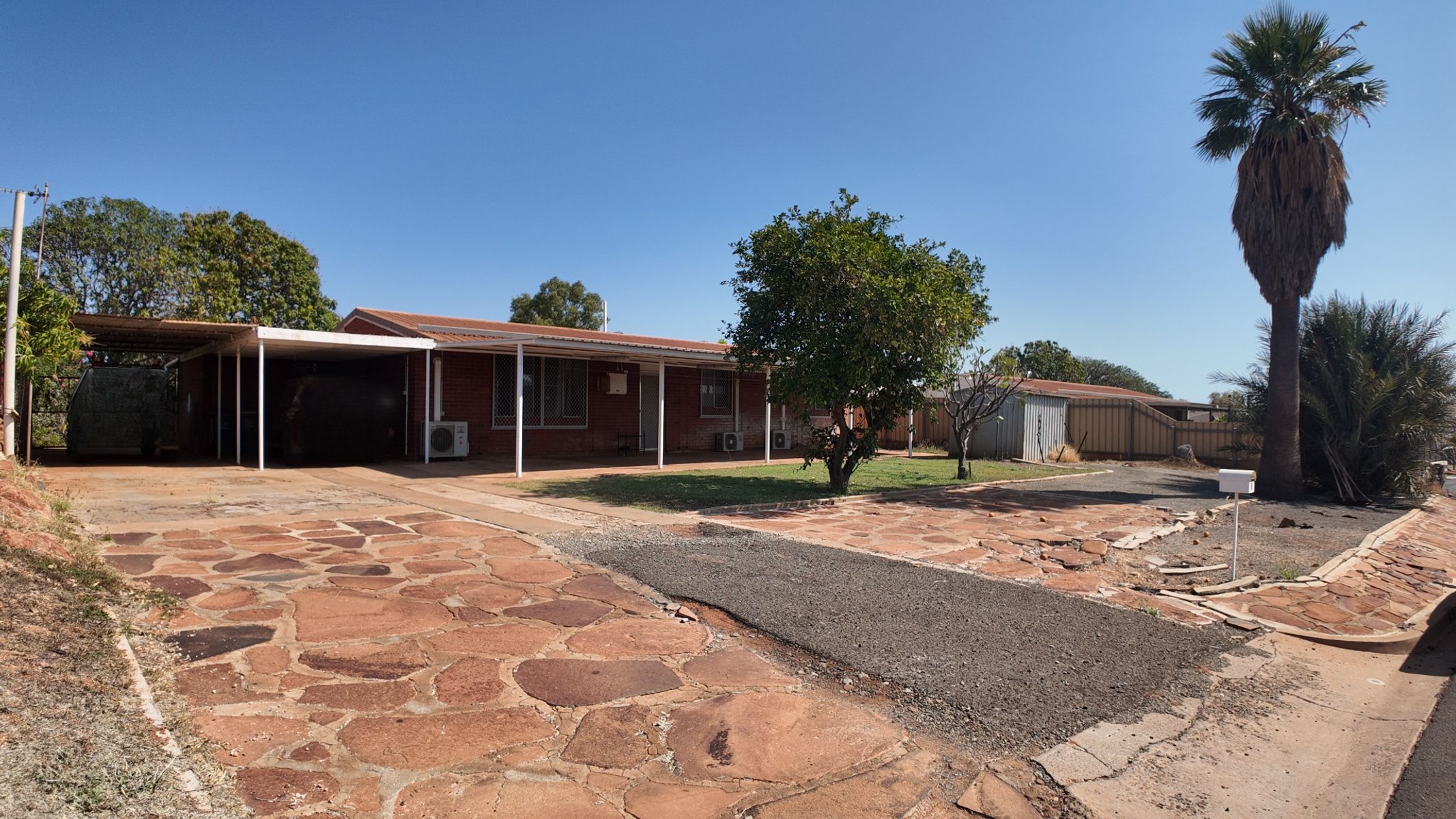 5 Forrest Crescent, Dampier - Image 1