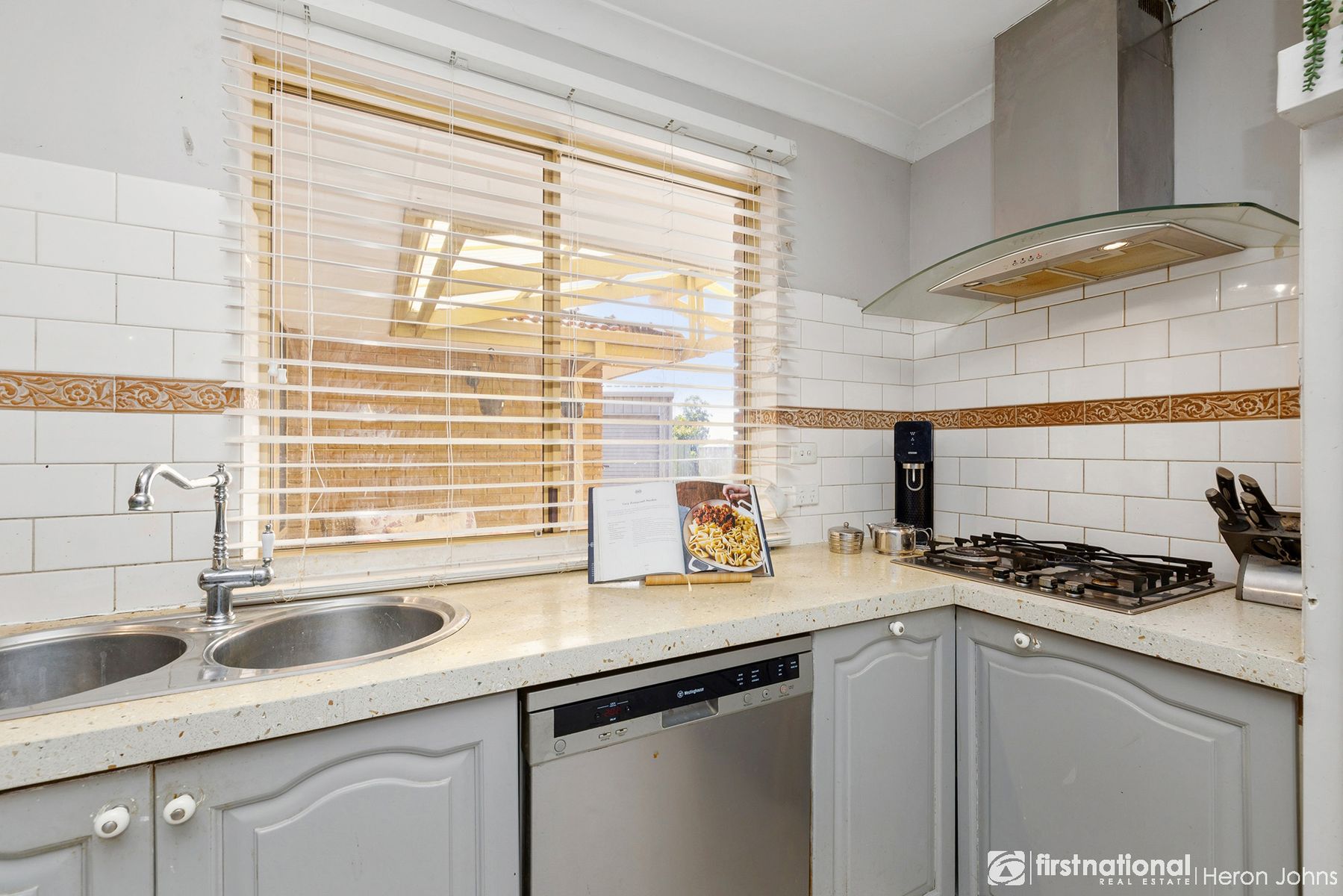 10 BREEN PLACE, Bateman WA 6150, Bateman - Thumbnail 5