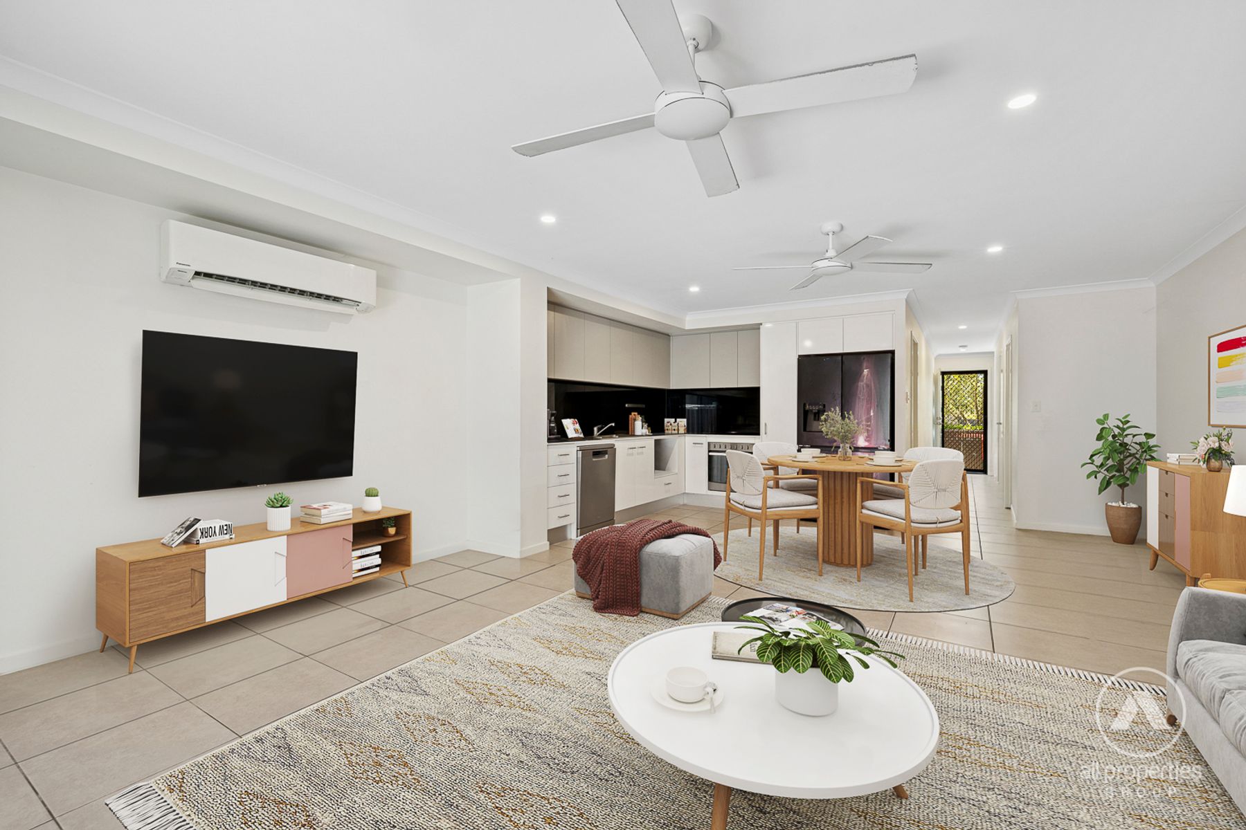 81/370 GAINSBOROUGH DRIVE, Pimpama QLD 4209, Pimpama - Thumbnail 2