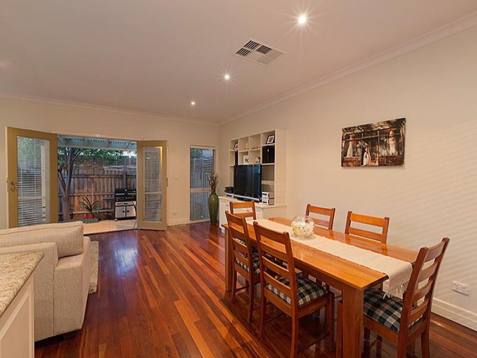 22 Elliott Street, Ascot Vale - Thumbnail 7