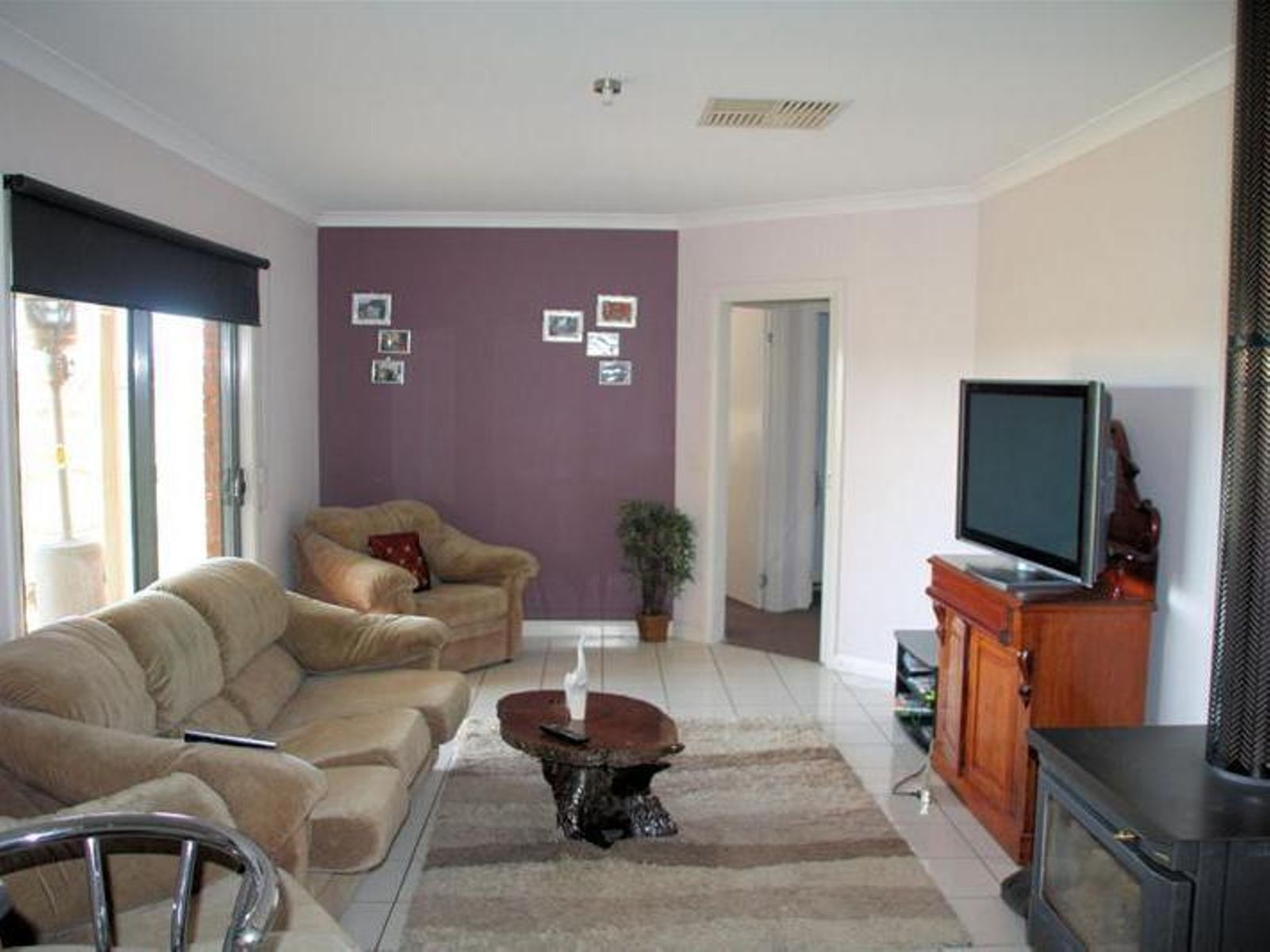 323 Boomerang Avenue, Cardross - Thumbnail 3