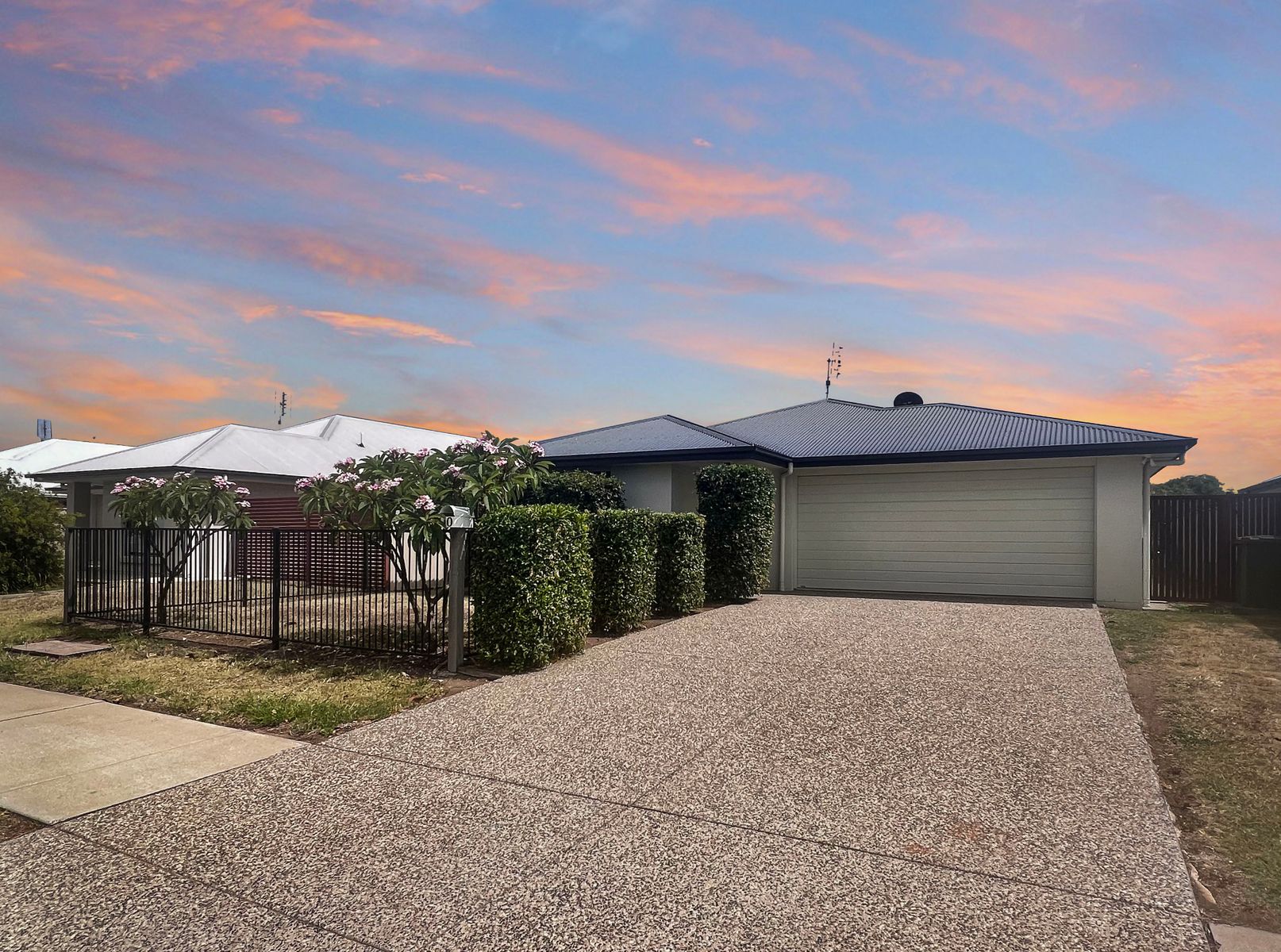 10 Bridgeman Parade, Chinchilla QLD 4413