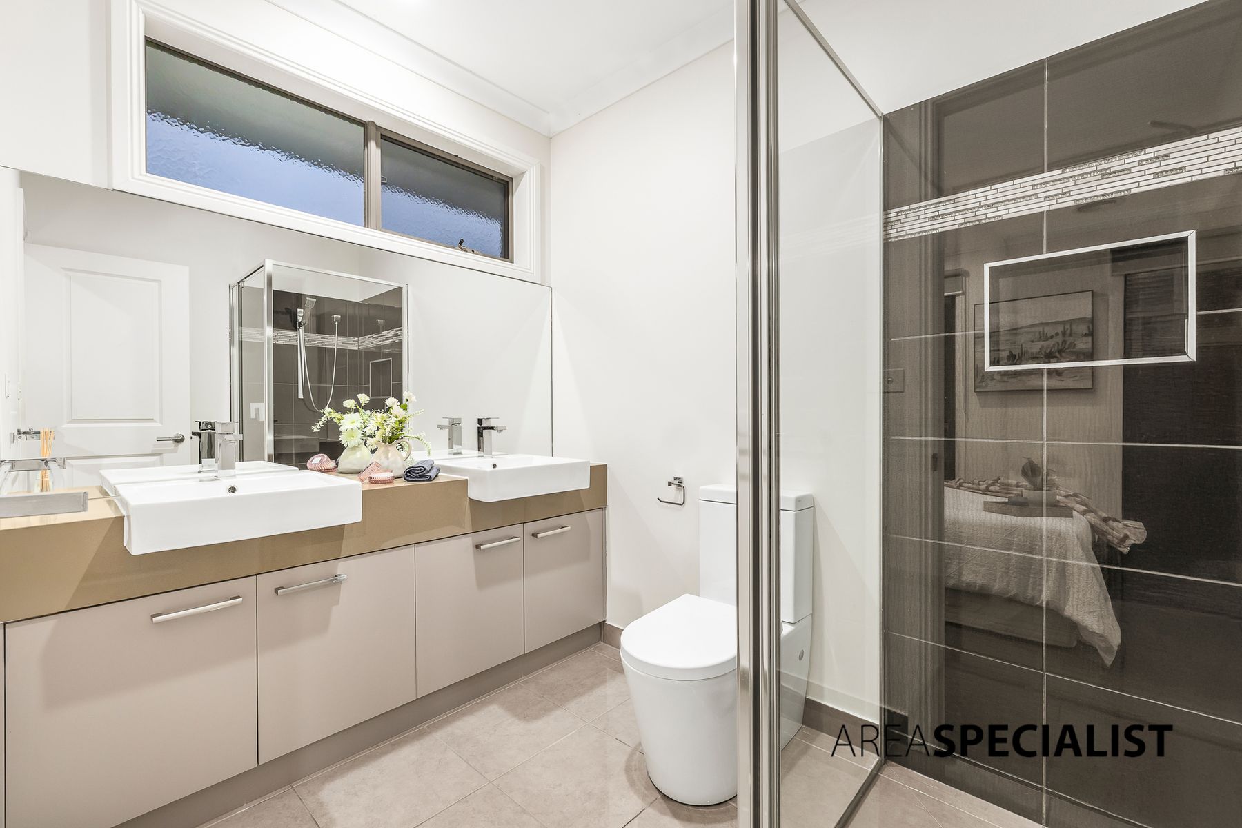 32 Canmore Street, Cranbourne East, VIC 3977, Cranbourne East - Thumbnail 6