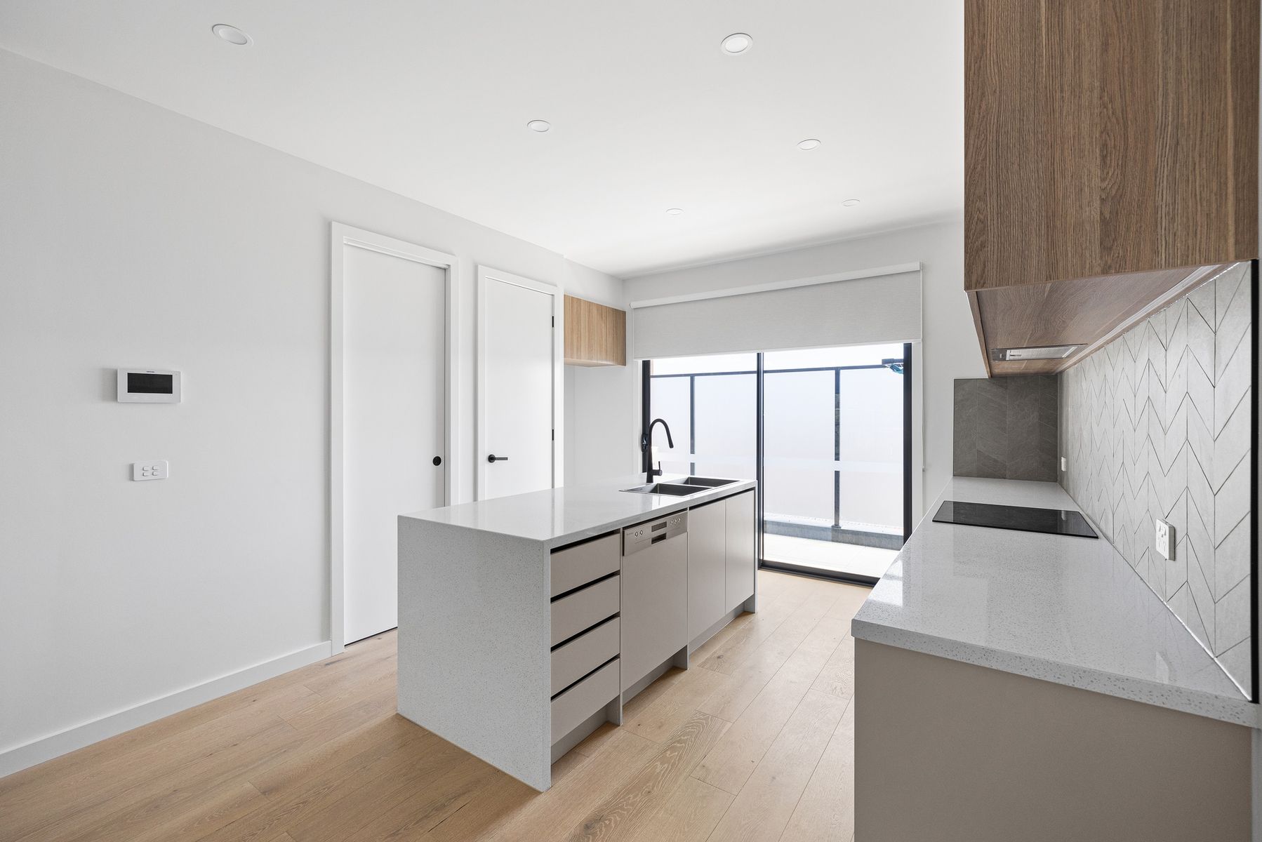 Unit 8/33 Arthur Street, Eltham VIC 3095, Eltham - Thumbnail 6