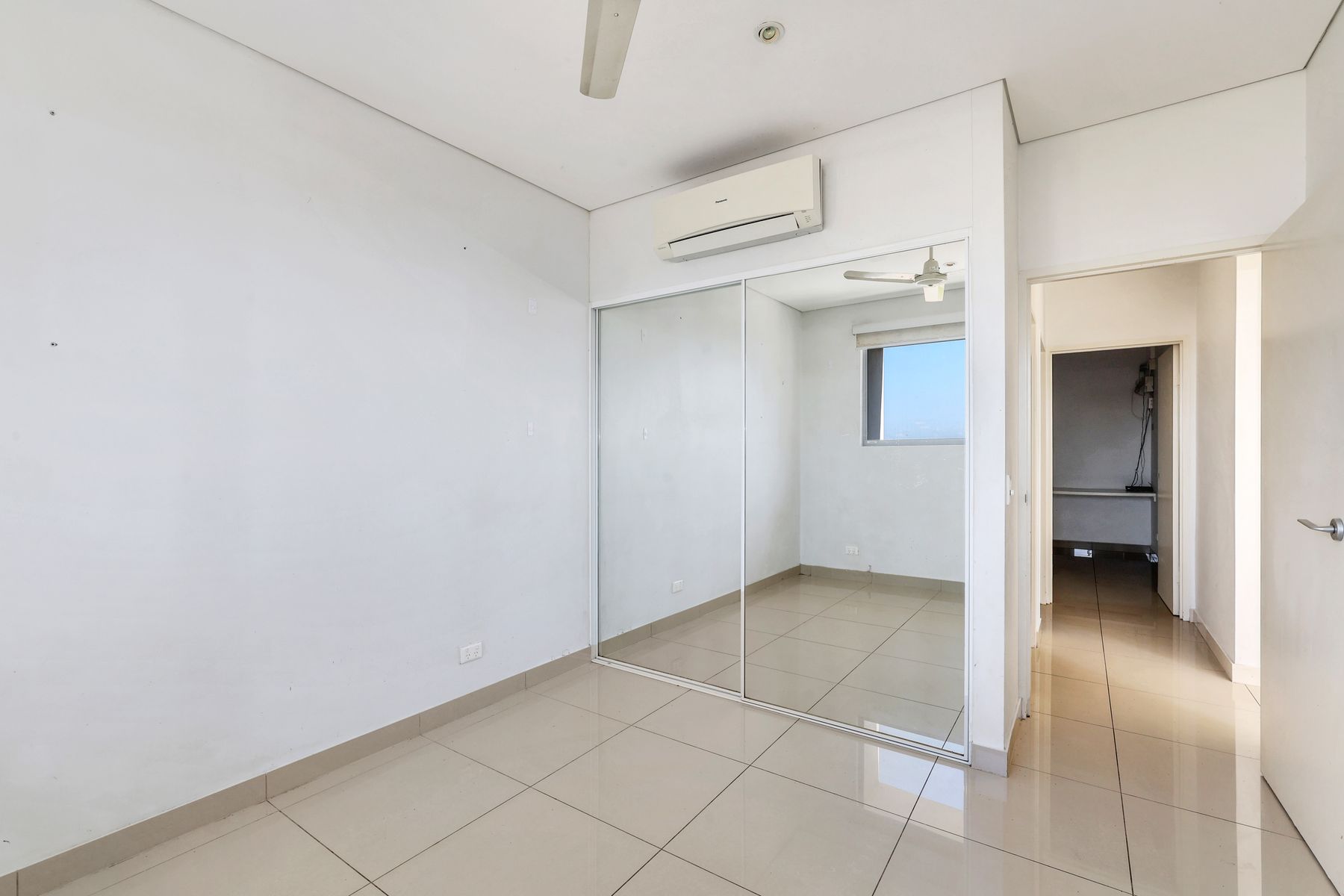 708/39 Cavenagh Street, Darwin City NT 0800, Darwin City - Thumbnail 7