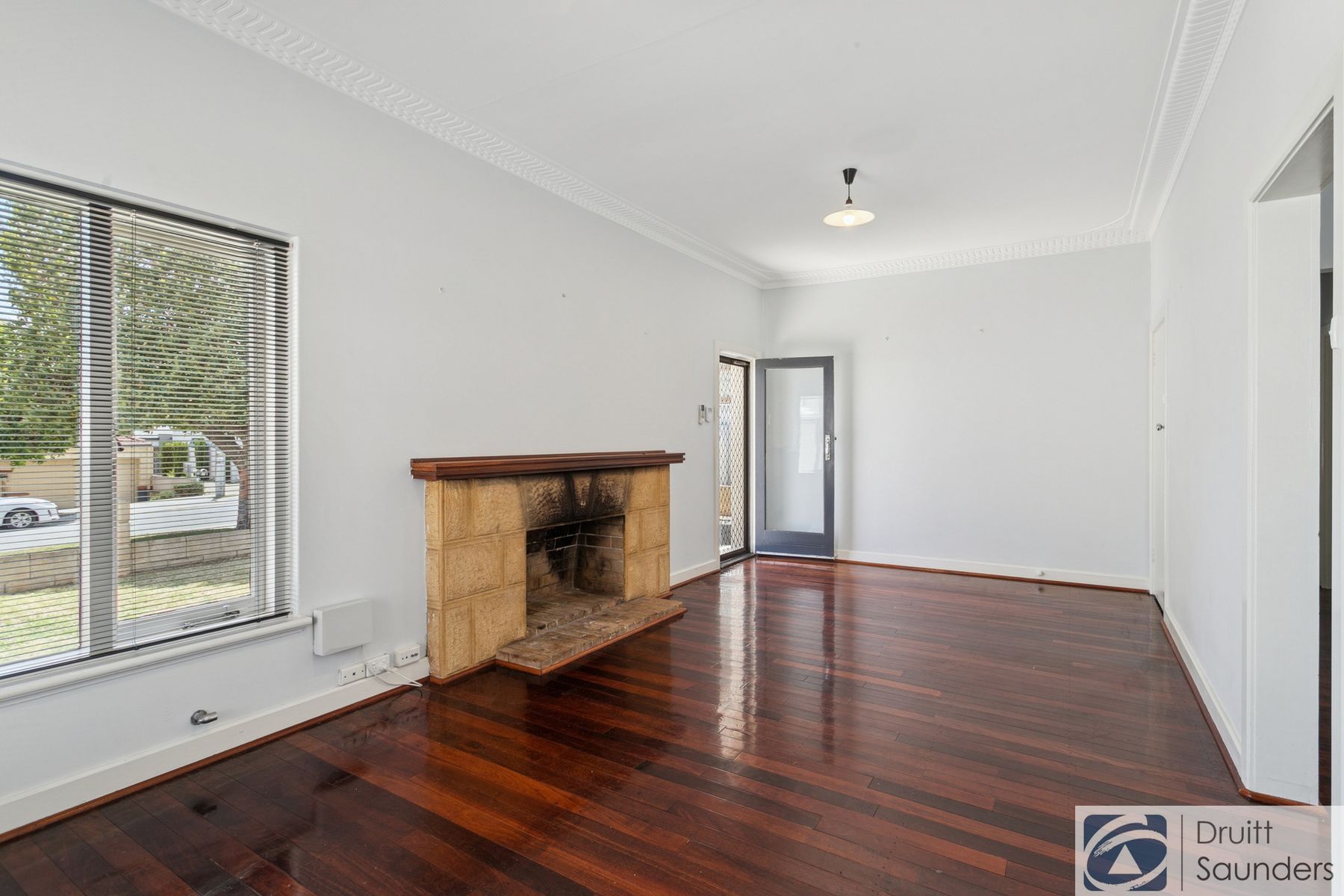 39 Norman Street, Innaloo WA 6018, Innaloo - Thumbnail 3