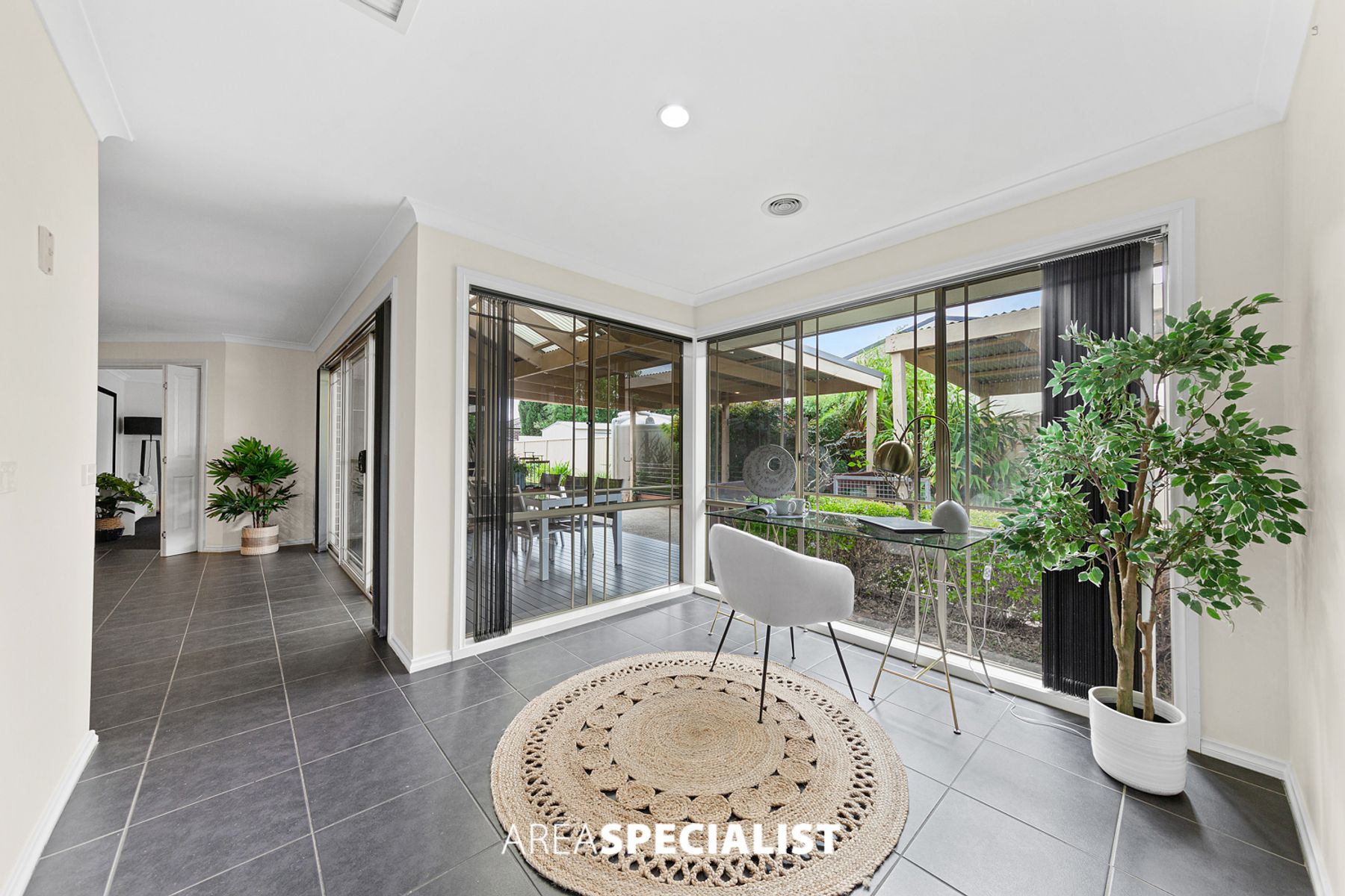 3 Teal Place, Pakenham, VIC 3810, Pakenham - Thumbnail 4