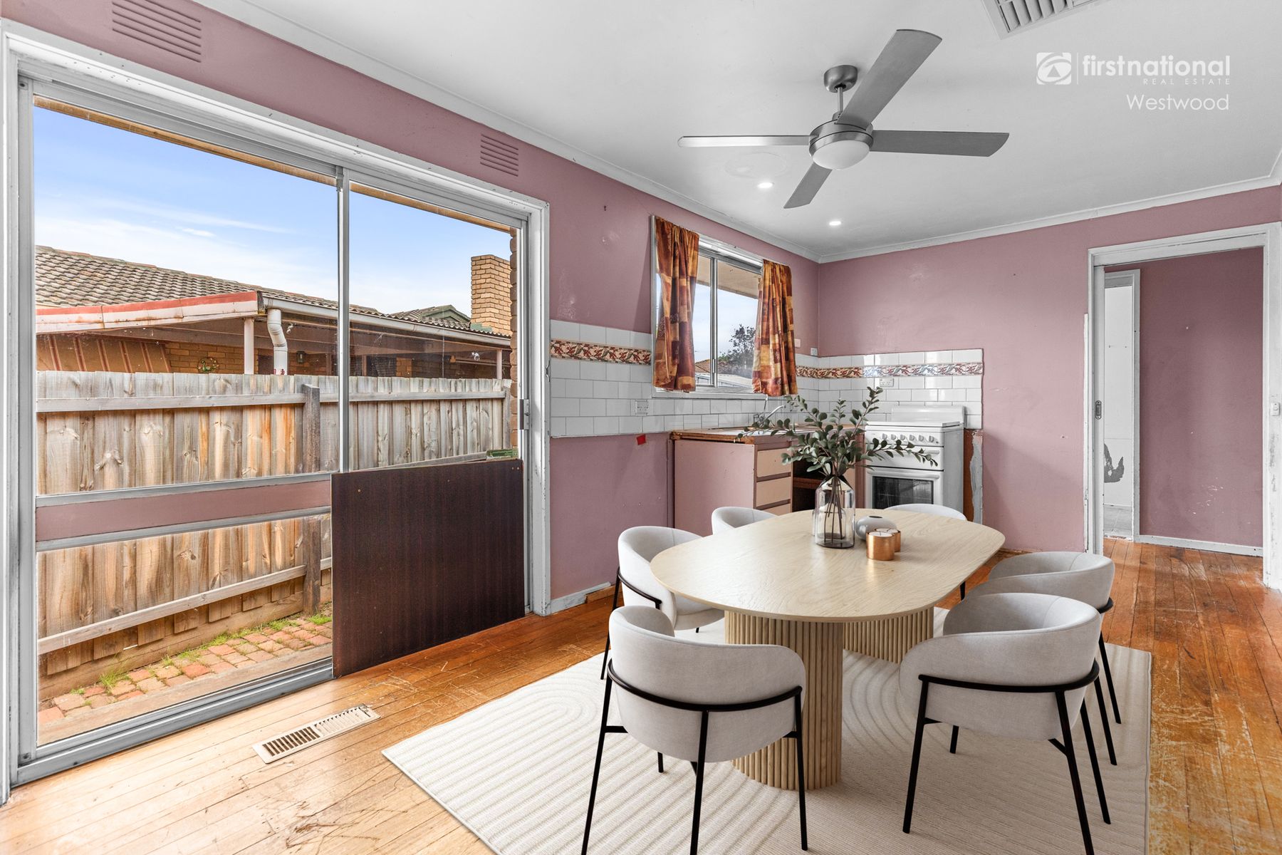 10 Mount Eagle Way, Wyndham Vale VIC 3024, Wyndham Vale - Thumbnail 3