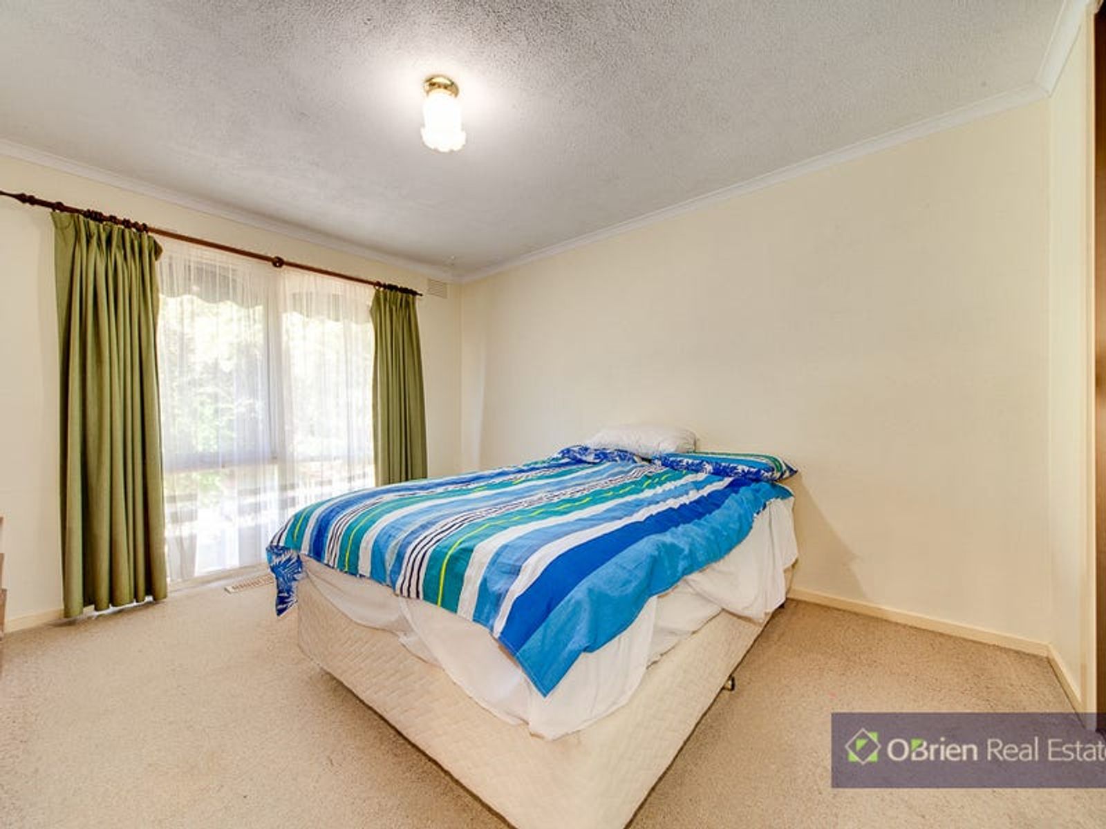39 Aldridge Street, Endeavour Hills, VIC 3802, Endeavour Hills - Thumbnail 4
