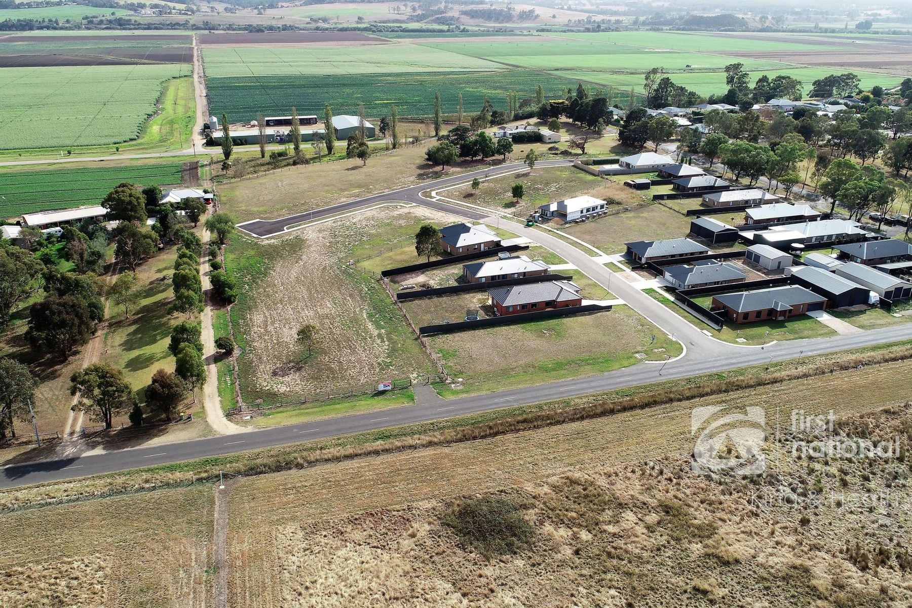 64 Hoyt Street, Lindenow VIC 3865, Lindenow - Thumbnail 2