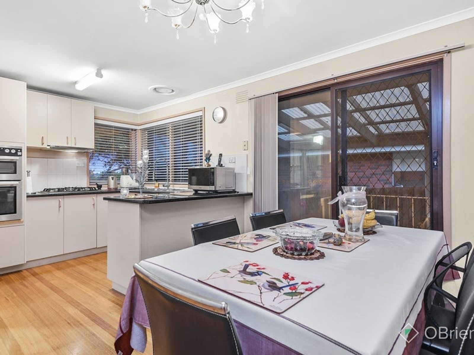 42 Saxonwood Drive, Narre Warren, VIC 3805, Narre Warren - Thumbnail 3