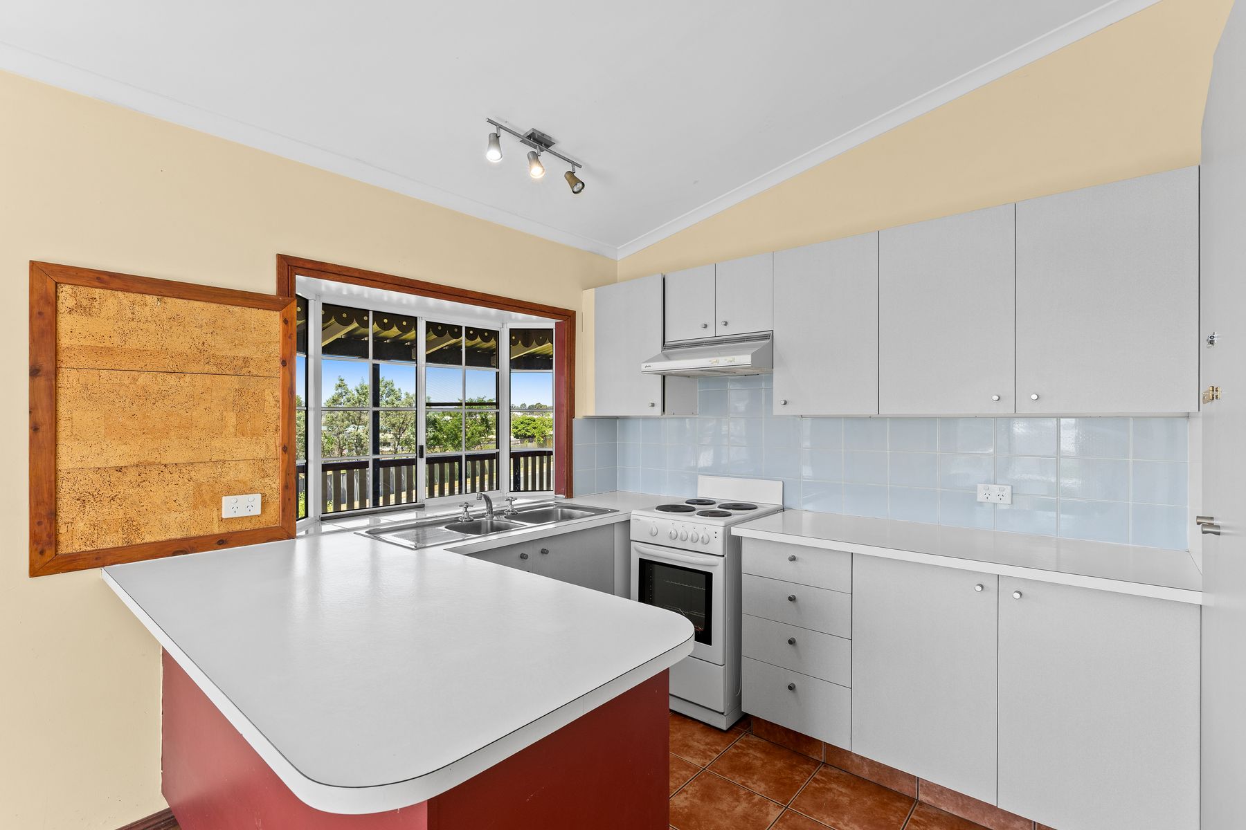 4 Walker Street, Warwick - Thumbnail 7