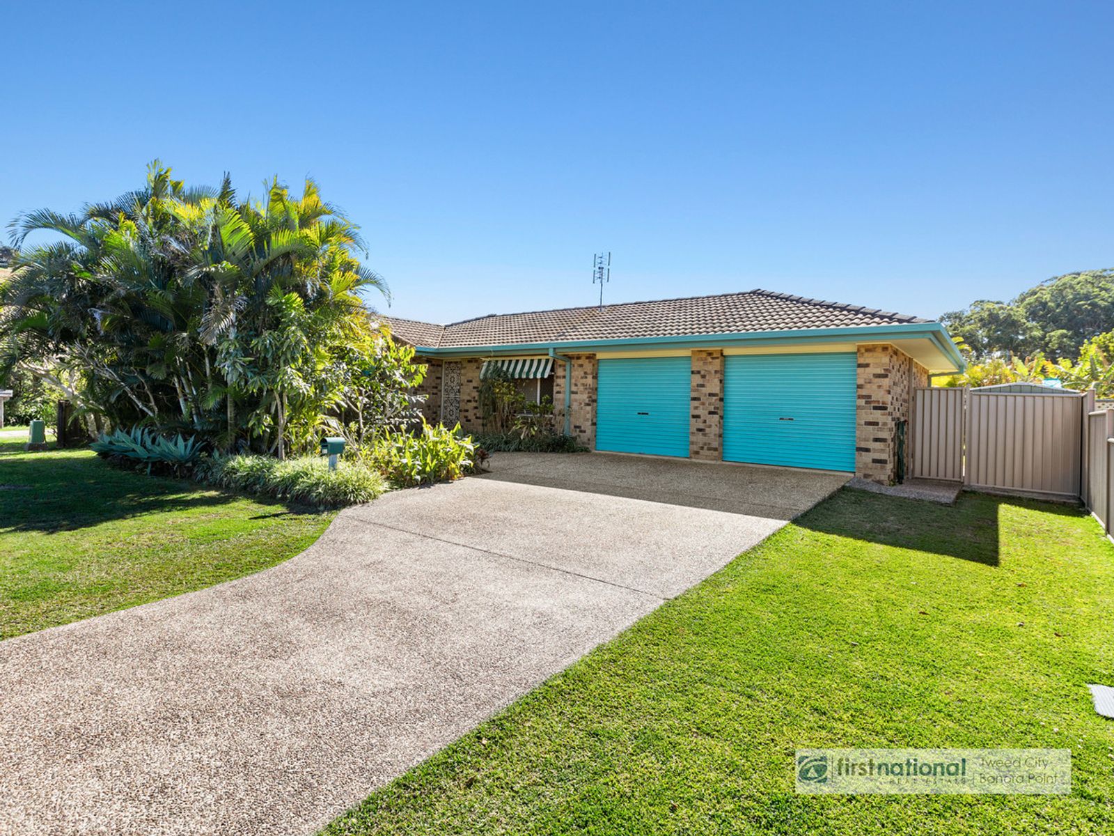 17 Vintage Lakes Drive, Tweed Heads South NSW 2486, Tweed Heads South - Image 1