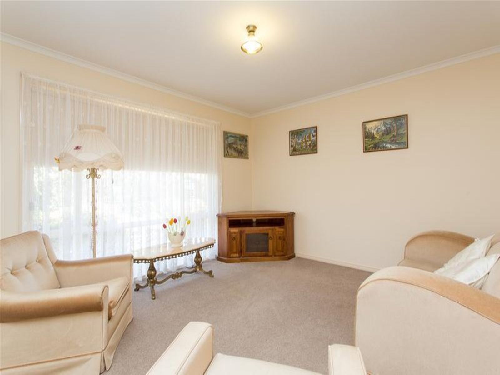 16 Mahogany Drive, Mildura - Thumbnail 2