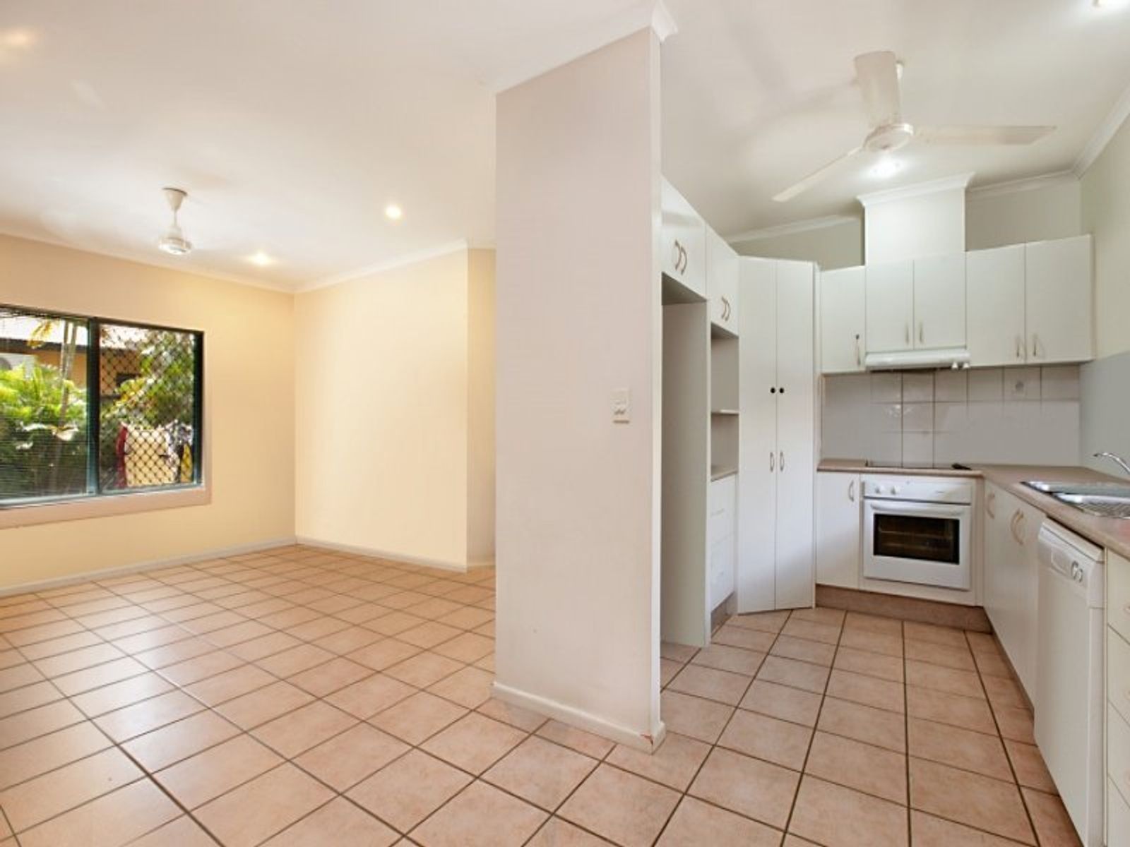 Gunn NT 0832, NT 0832, Gunn Nt 0832 - Thumbnail 3