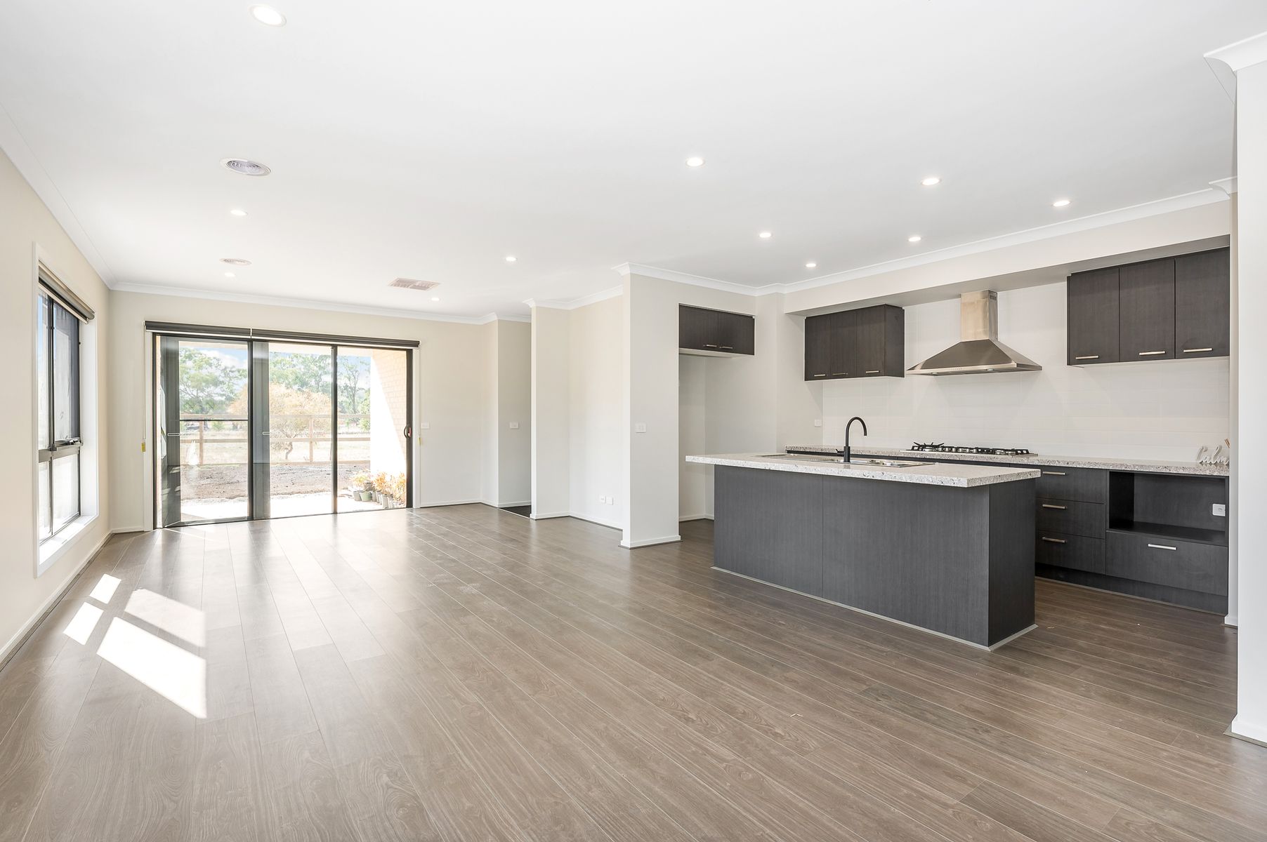 6 Gordon Court, Strathfieldsaye, VIC 3551, Strathfieldsaye - Thumbnail 2