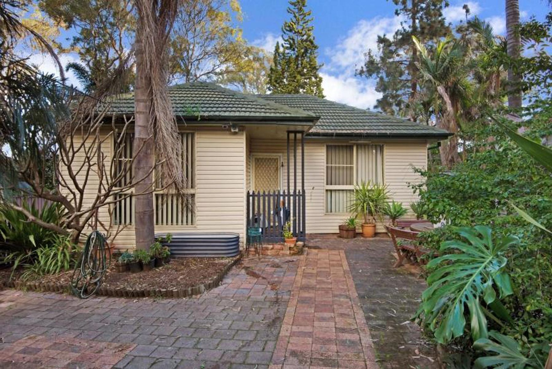 62 Rowley Street, Seven Hills NSW 2147, Seven Hills - Image 1