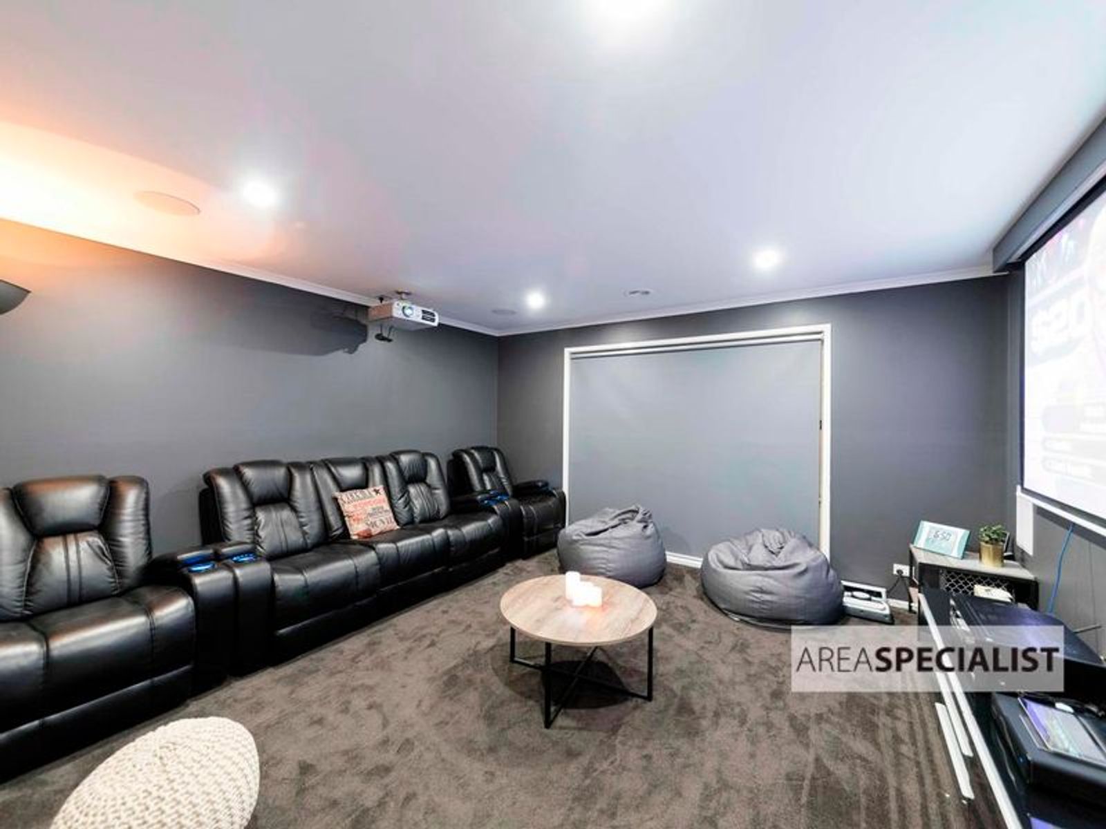 6 Dunmore Court, Cranbourne, VIC 3977, Cranbourne - Thumbnail 4