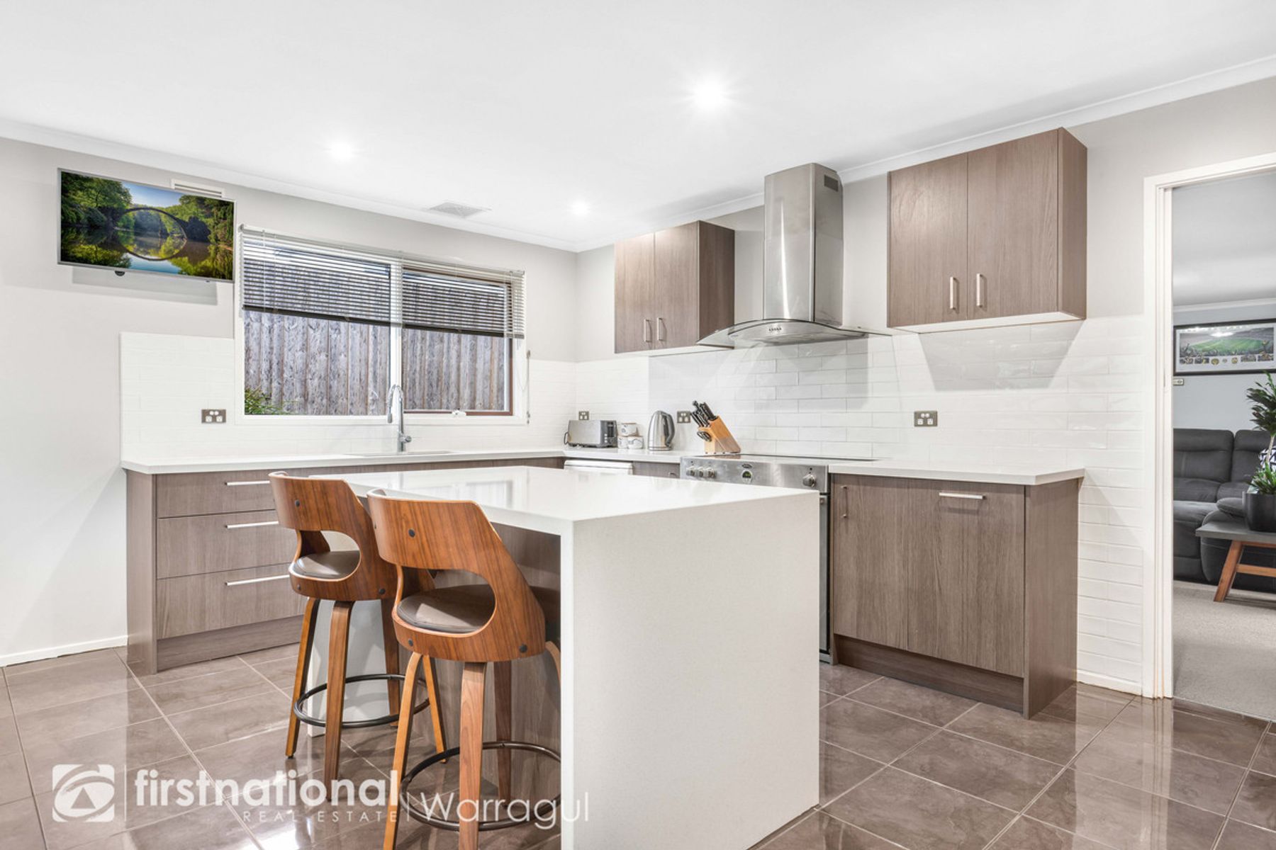 11 Belvedere Court, Newborough, VIC 3825, Newborough - Thumbnail 2