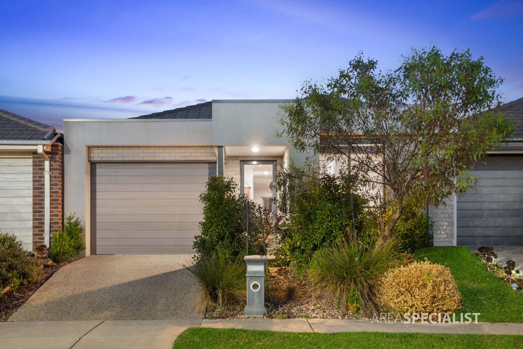 10 Hammersmith Road, Wyndham Vale, VIC 3024, Wyndham Vale - Thumbnail 3