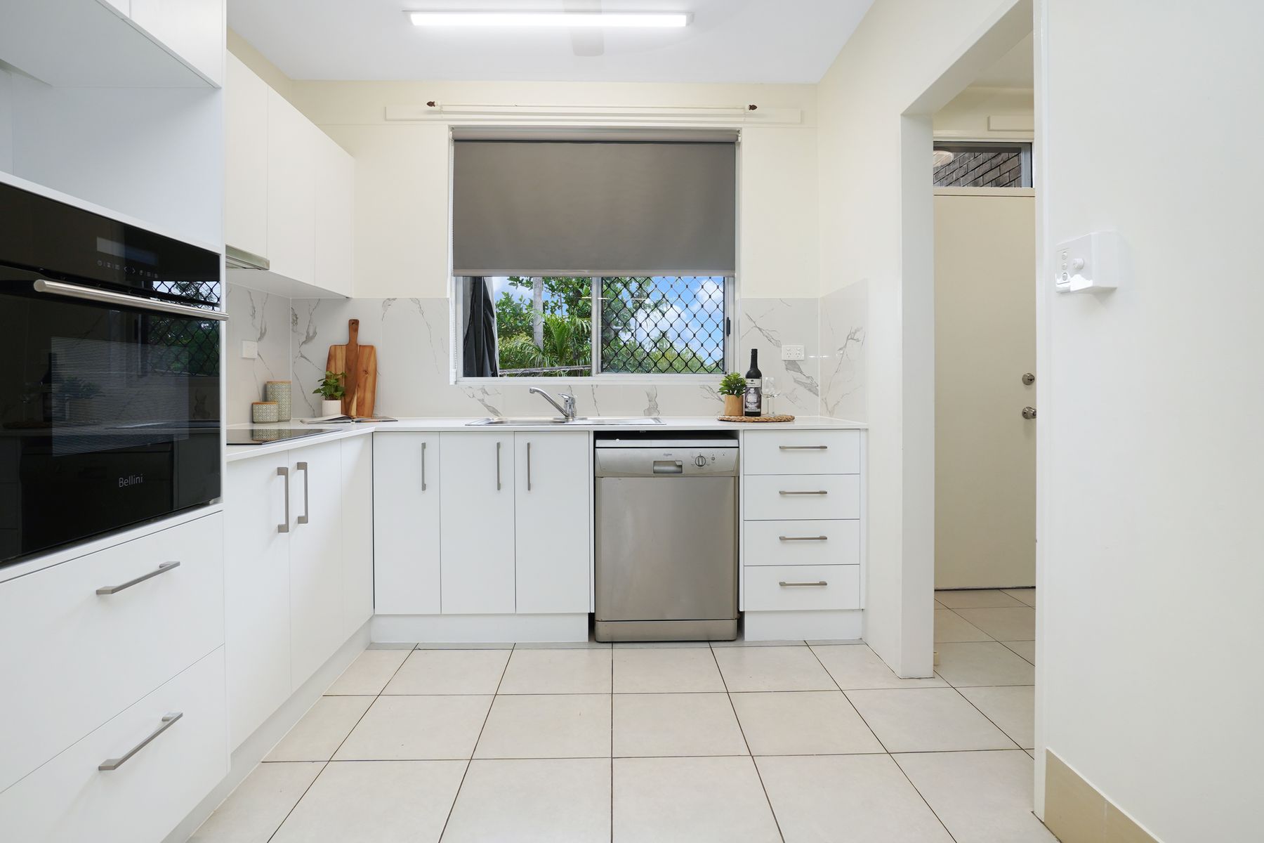2/2 Easther Crescent, Coconut Grove NT 0810, Coconut Grove - Thumbnail 4