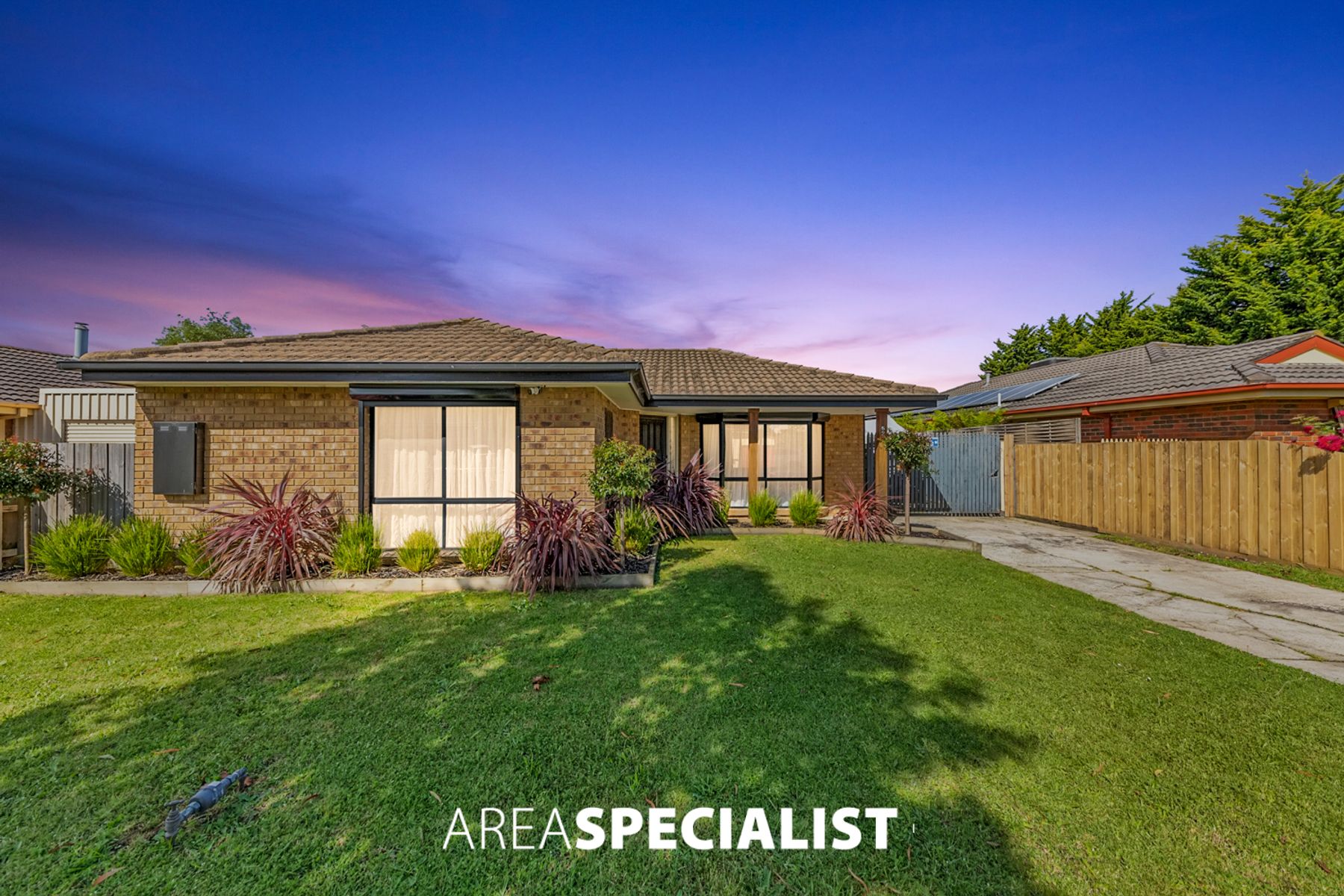 52 Parman Avenue, Pakenham, VIC 3810, Pakenham - Thumbnail 2