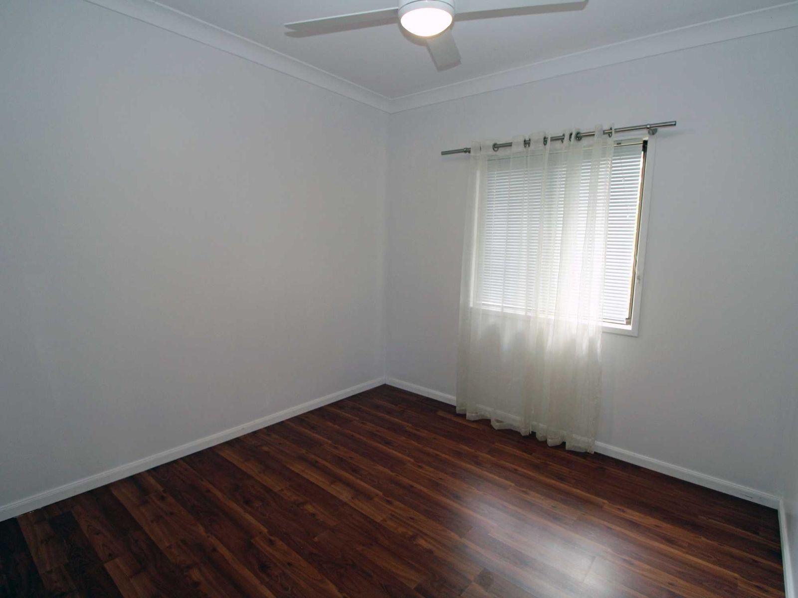 210 Lyndhurst Lane, Rosenthal Heights - Thumbnail 6