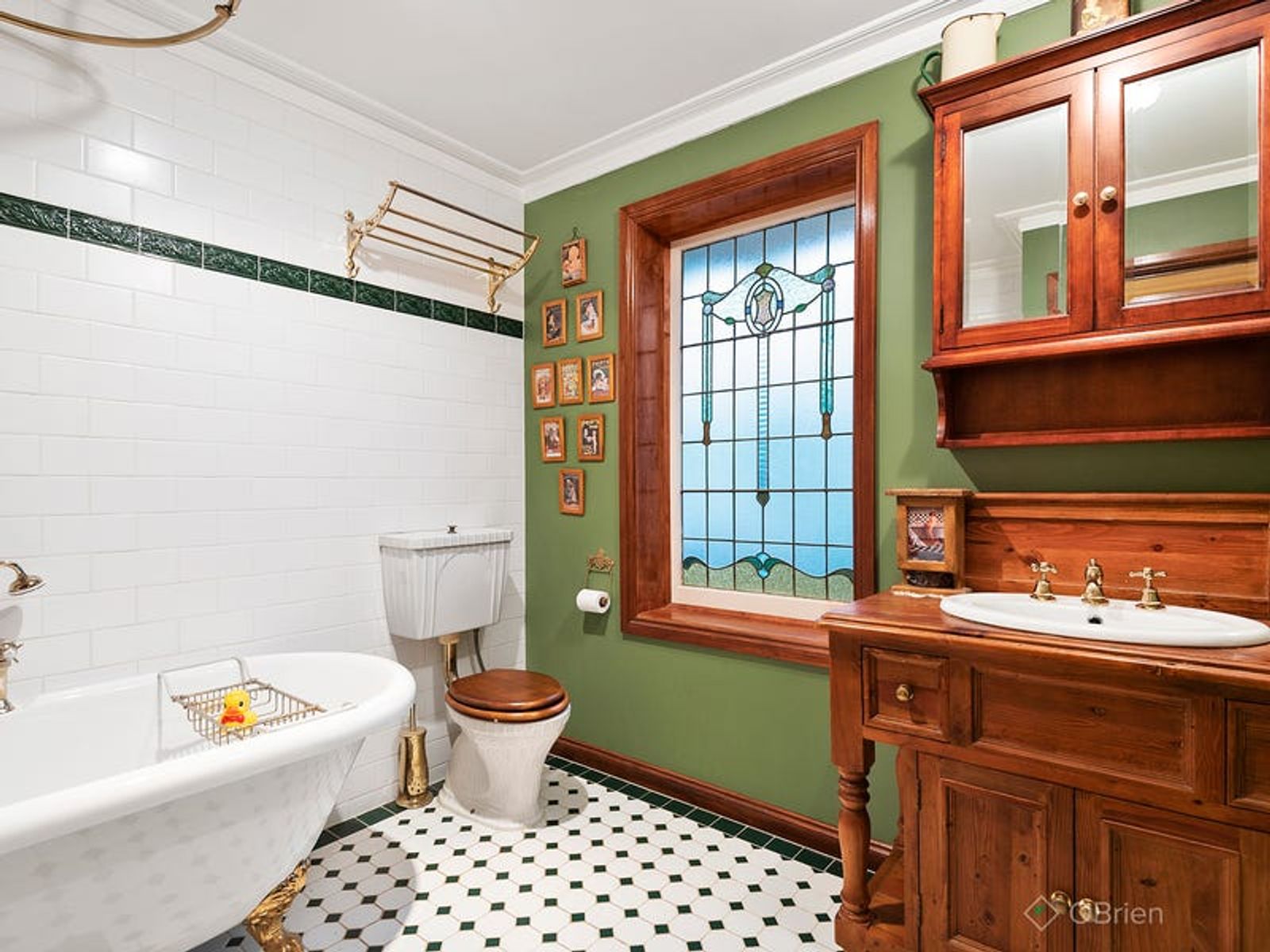 8 Calrossie Close, Endeavour Hills, VIC 3802, Endeavour Hills - Thumbnail 7