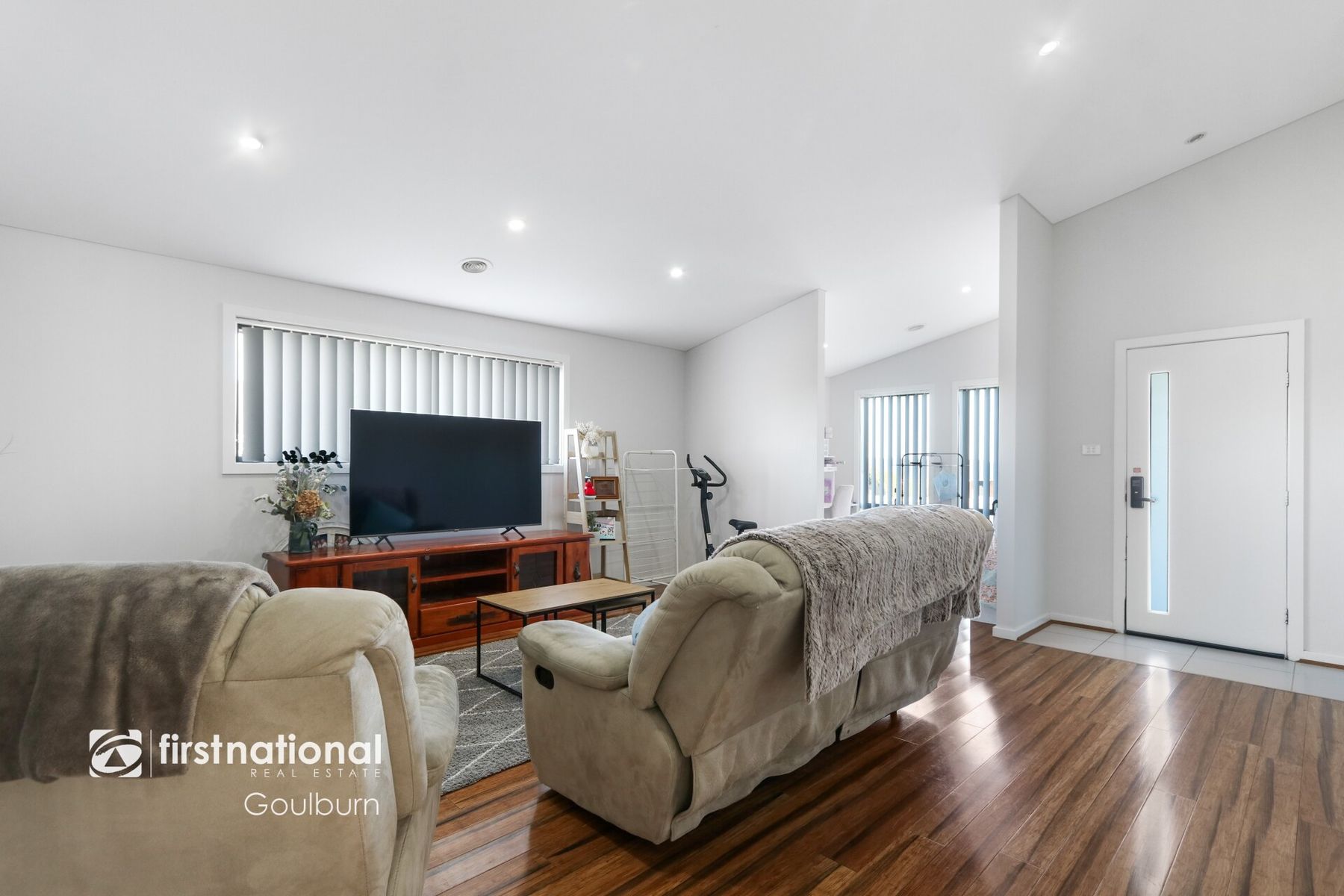 6 Fox Close, Goulburn NSW 2580, Goulburn - Thumbnail 3