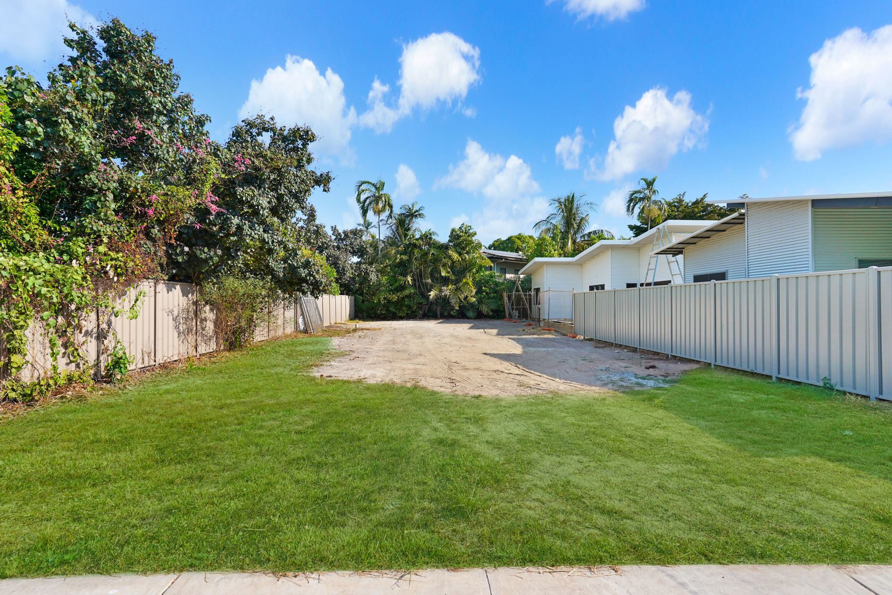 99 Ross Smith  Avenue, Fannie Bay NT 0820, Fannie Bay - Thumbnail 2