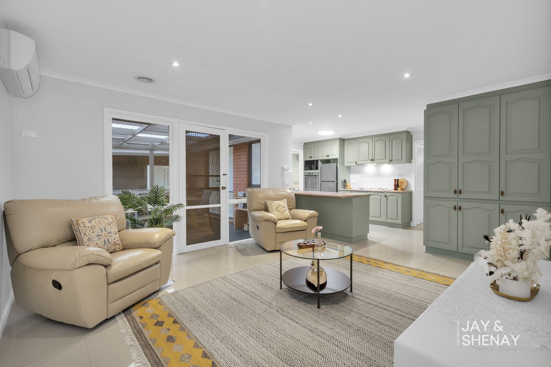 6 Robinvale Court, Endeavour Hills, VIC 3802, Endeavour Hills - Thumbnail 8