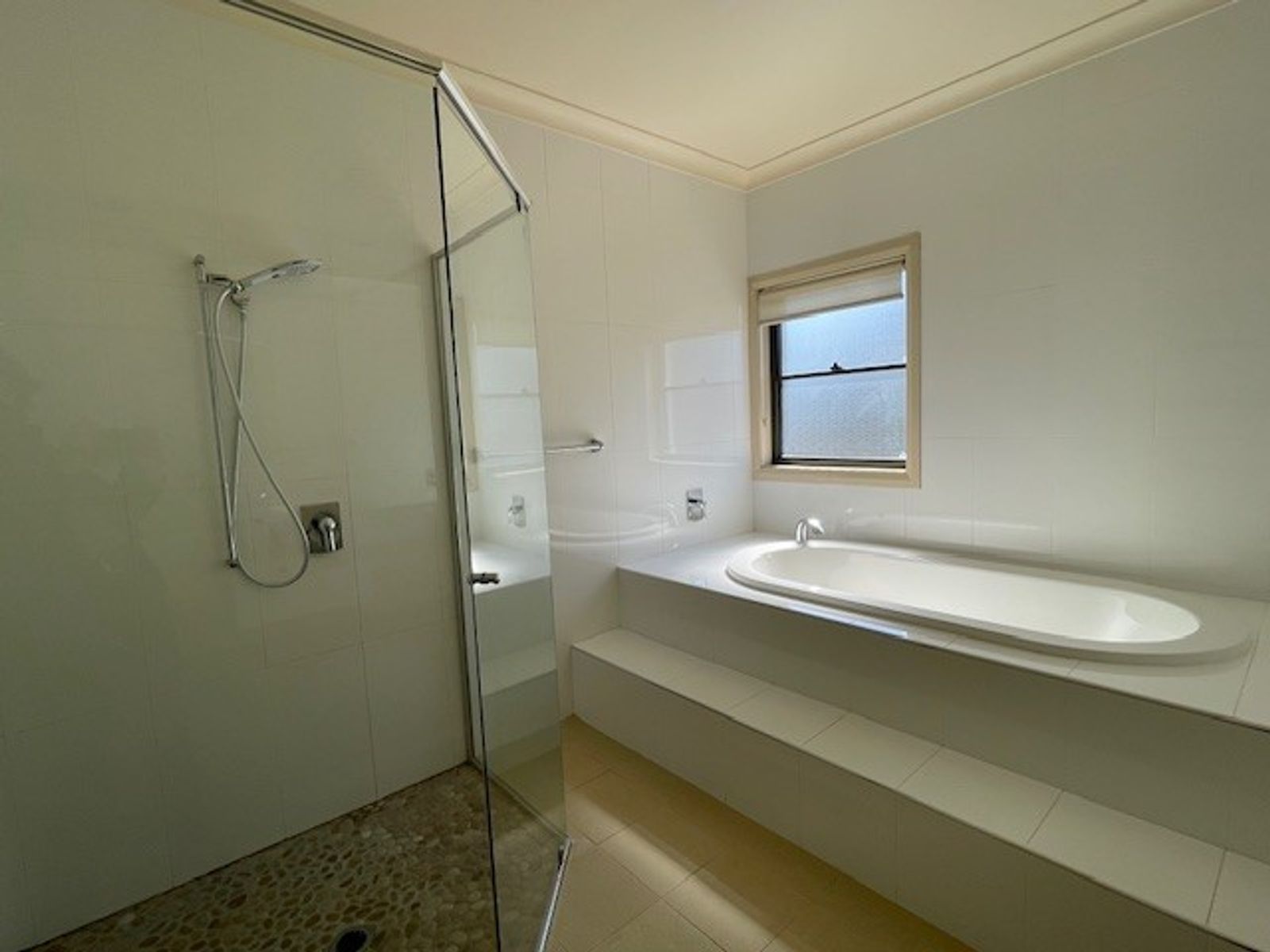 1/2 Illallangi Close, Armidale NSW 2350, Armidale - Thumbnail 6