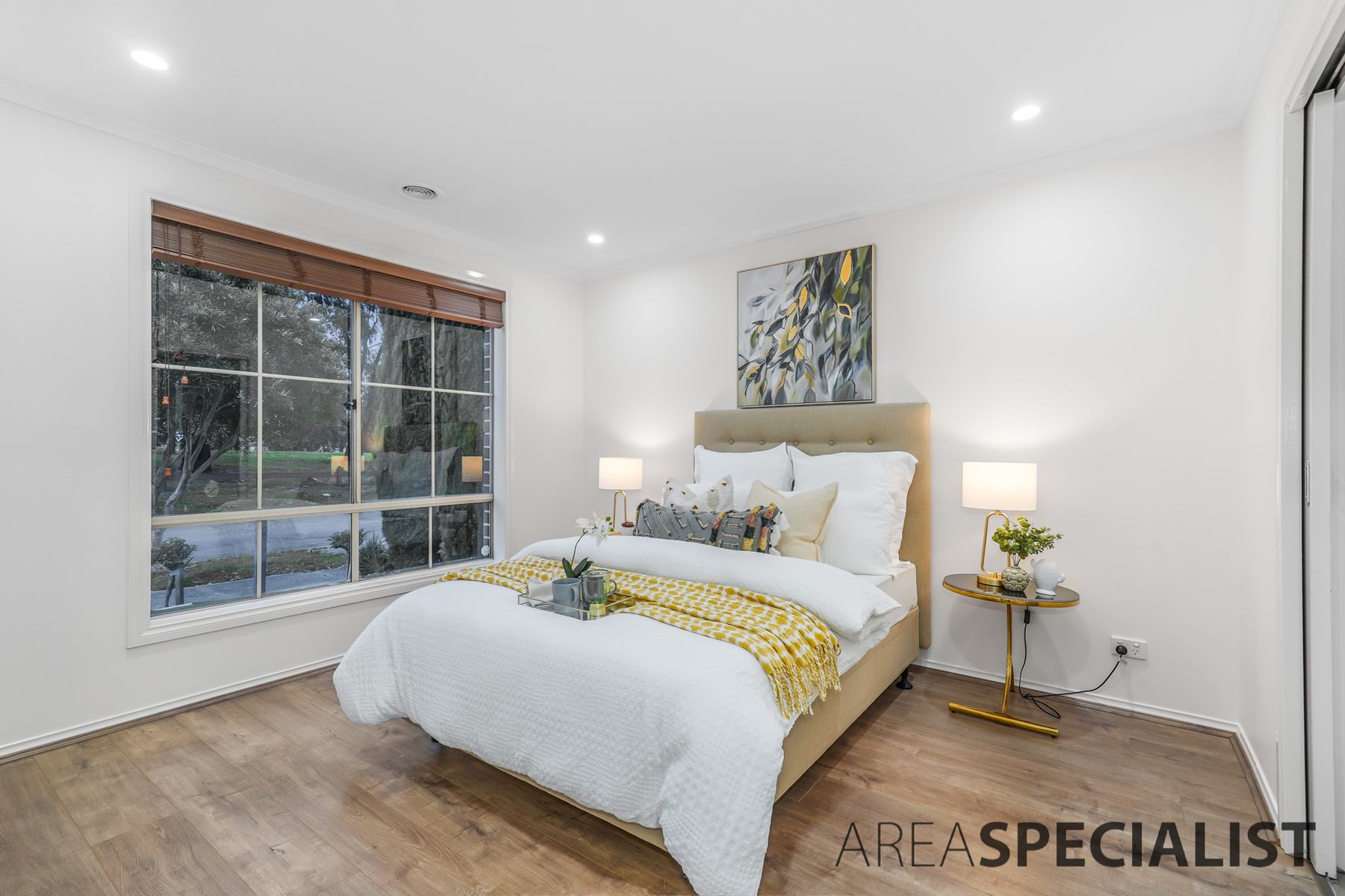 27 Ebony Street, Cranbourne, VIC 3977, Cranbourne - Thumbnail 4