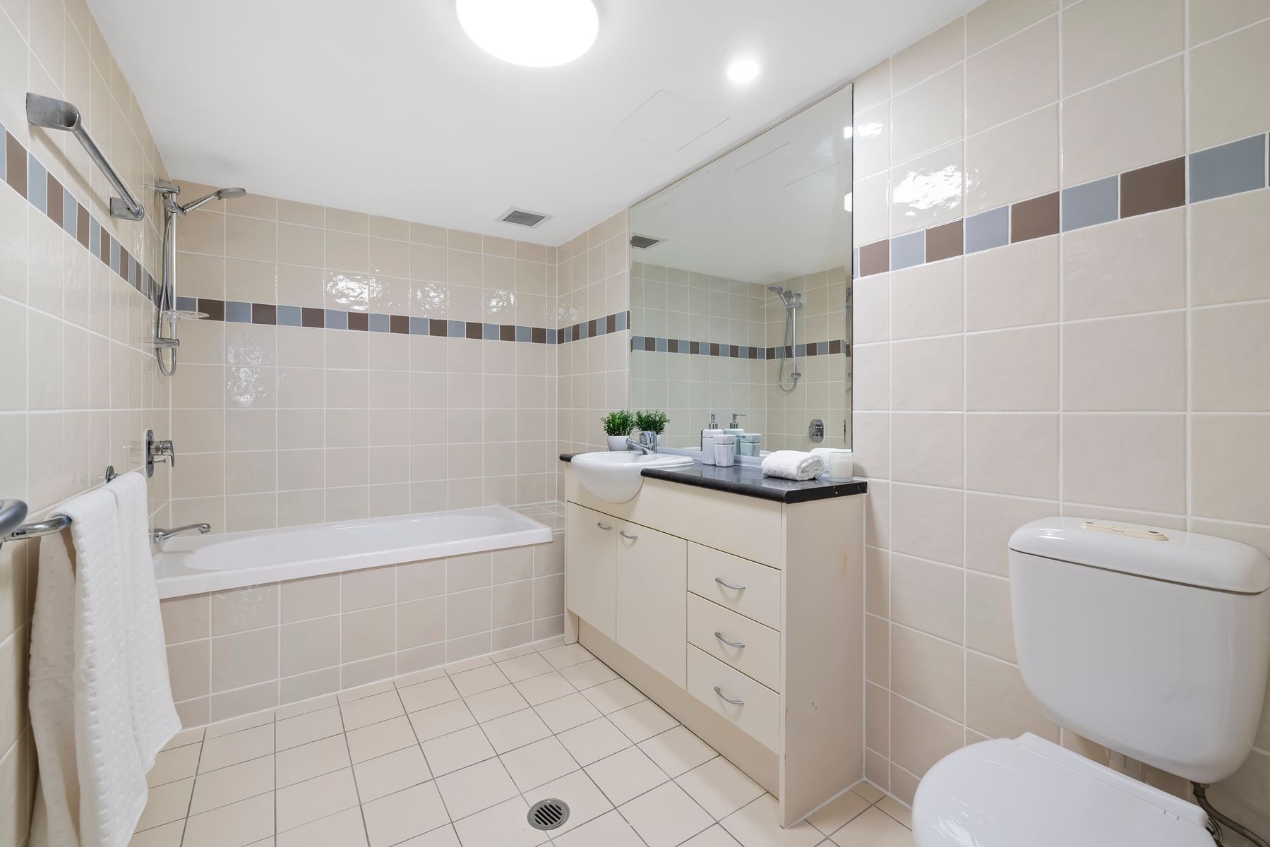 710/25-29 Hunter Street, Hornsby NSW 2077, Hornsby - Thumbnail 6