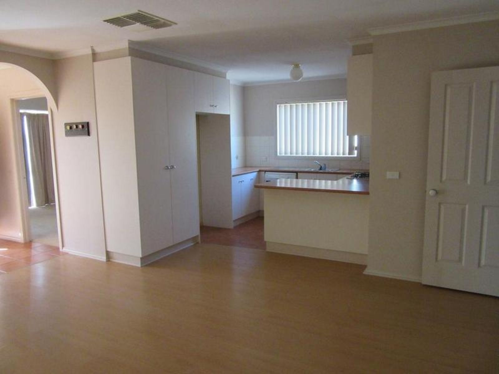 16 Hollywood Boulevard, Mildura - Thumbnail 4