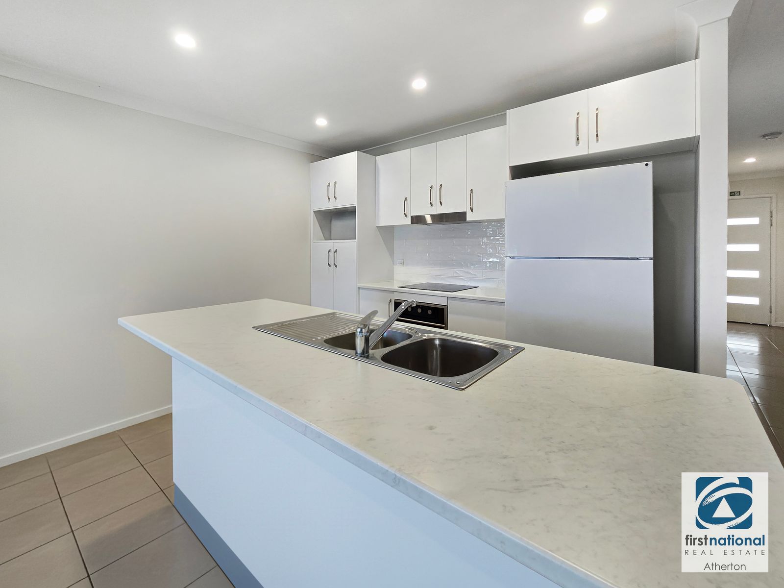 27 Turner Avenue, Atherton QLD 4883, Atherton - Thumbnail 3